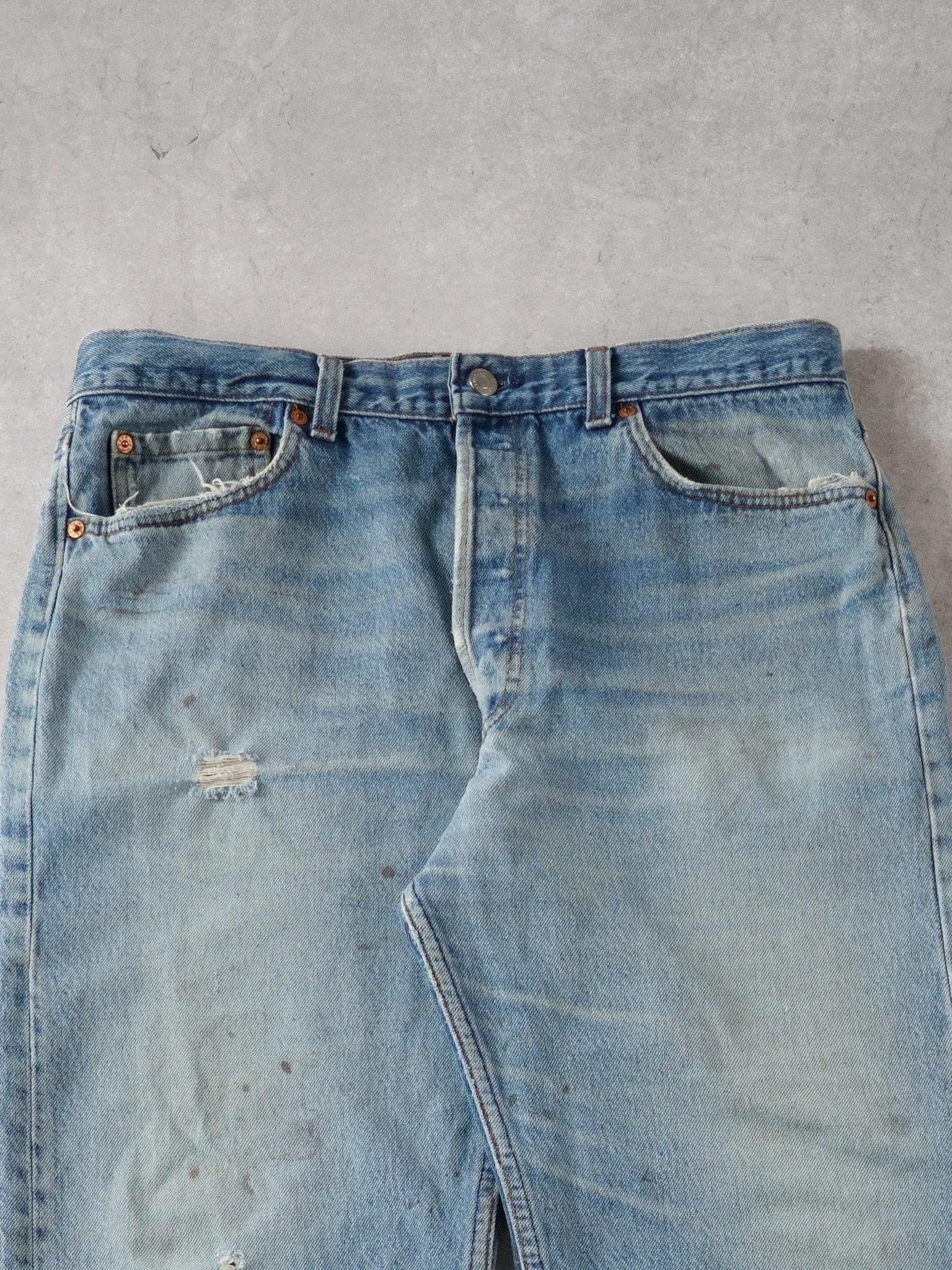 Vintage 90s Light Blue Levi's Denim Jeans (34x30) sold by Rebalance Vintage product image thumbnail 3