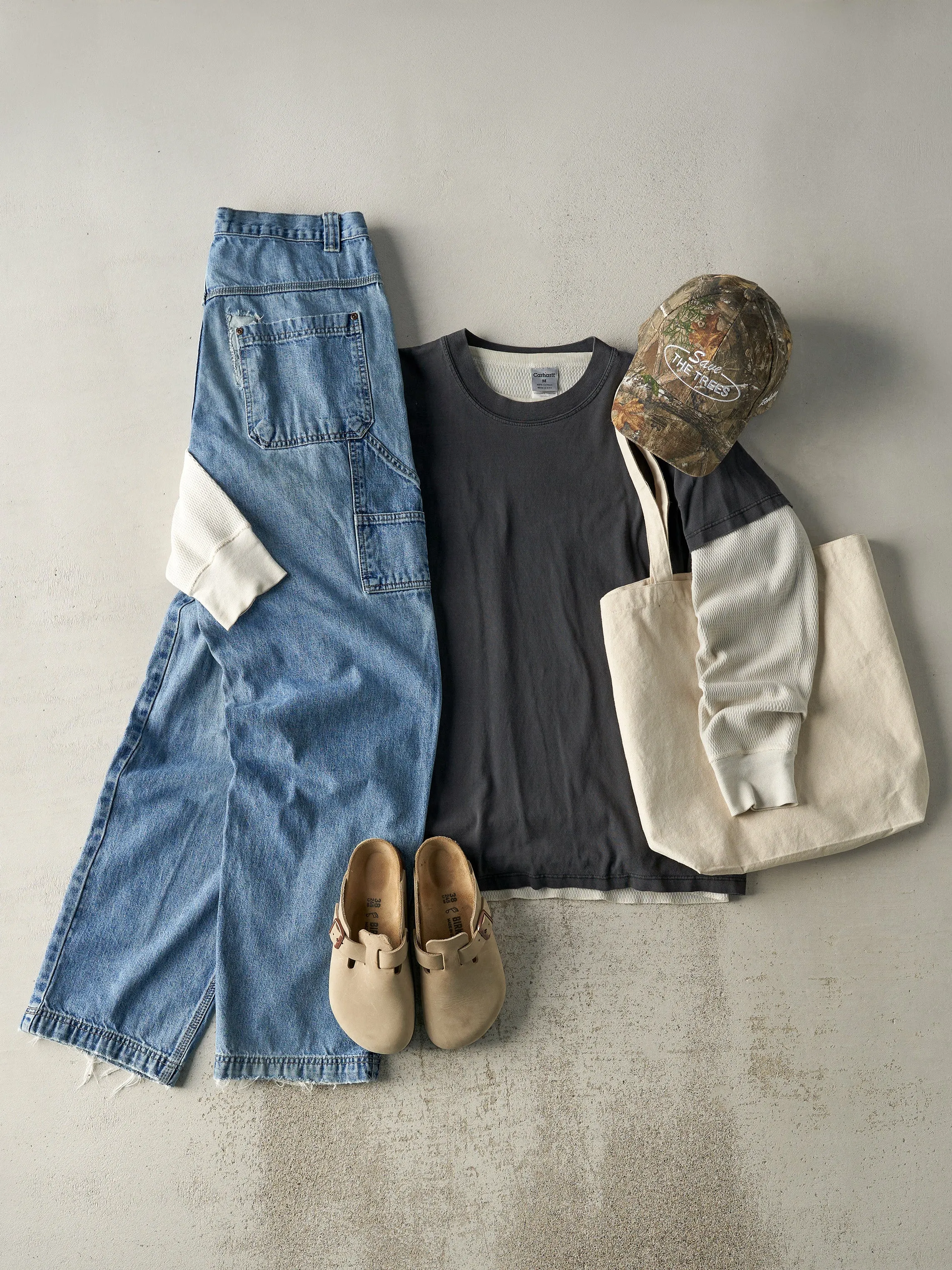 Vintage 90s Faded Black Blank Tee (M) sold by Rebalance Vintage product image thumbnail 2