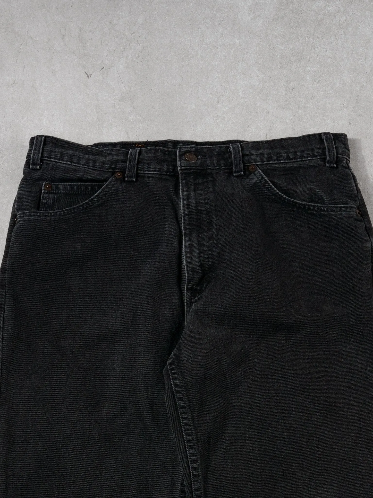Vintage 80s Black Levi Denim Jeans (34 x 31) sold by Rebalance Vintage product image thumbnail 3