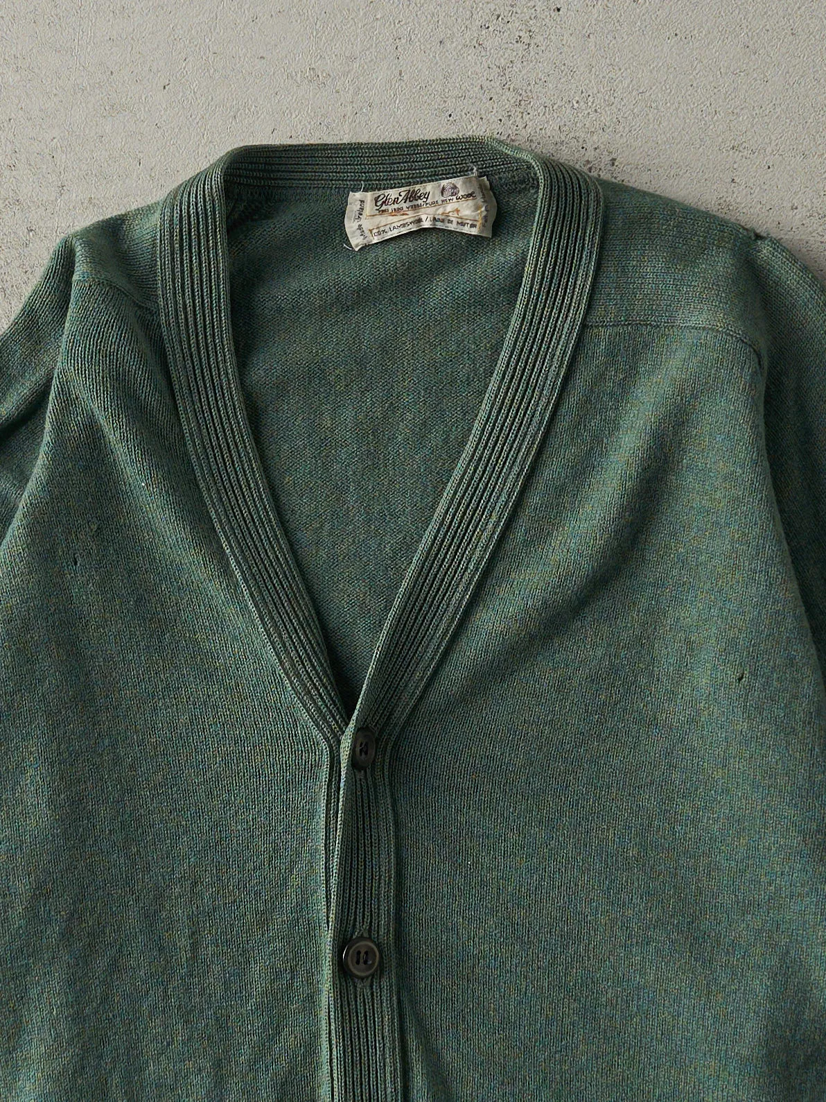 Vintage 70s Green Knit Cardigan (M) sold by Rebalance Vintage product image thumbnail 2