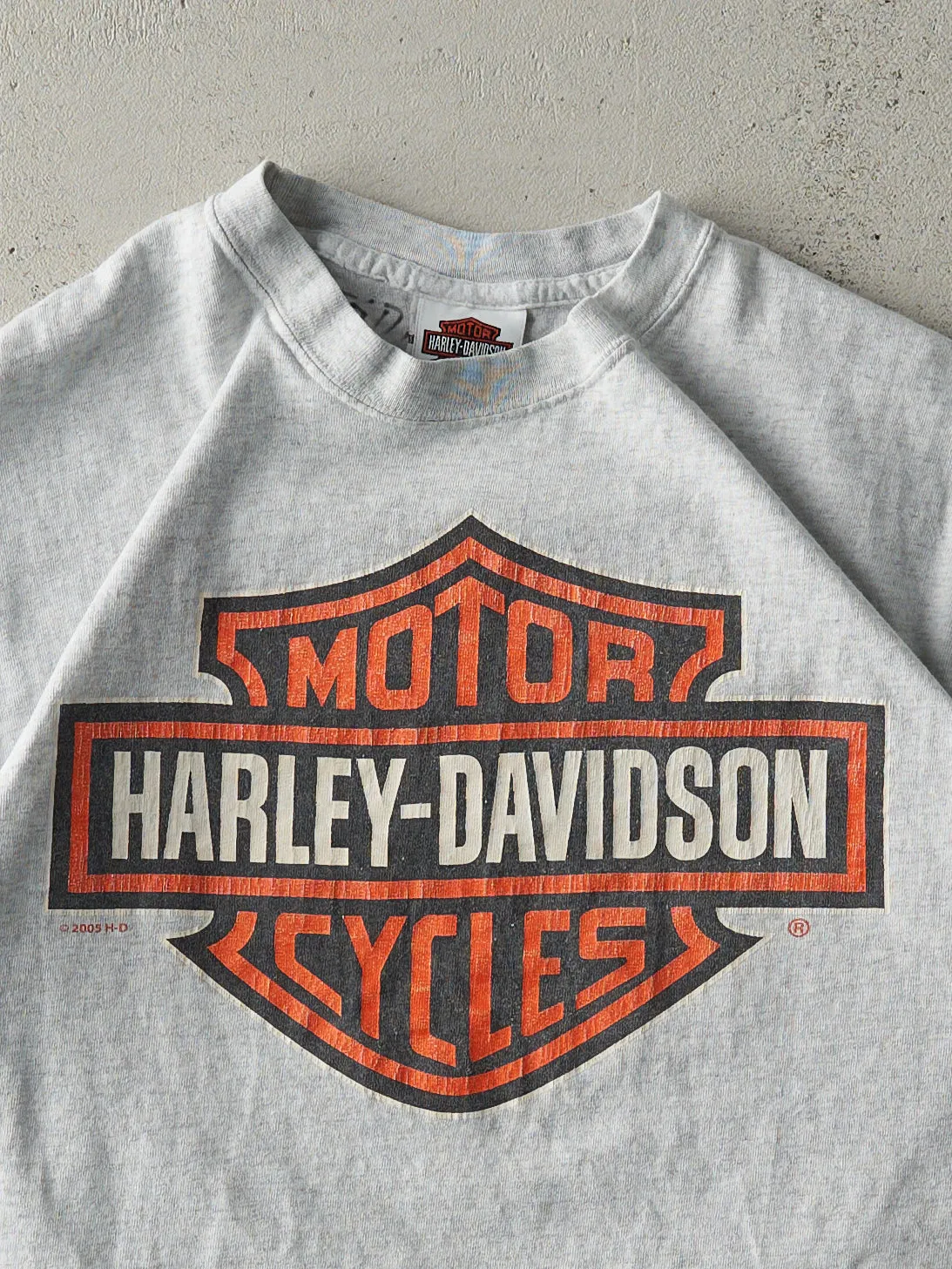 Vintage 05' Heather Grey Terre Haute Indiana Harley Davidson Tee (S) sold by Rebalance Vintage product image thumbnail 3