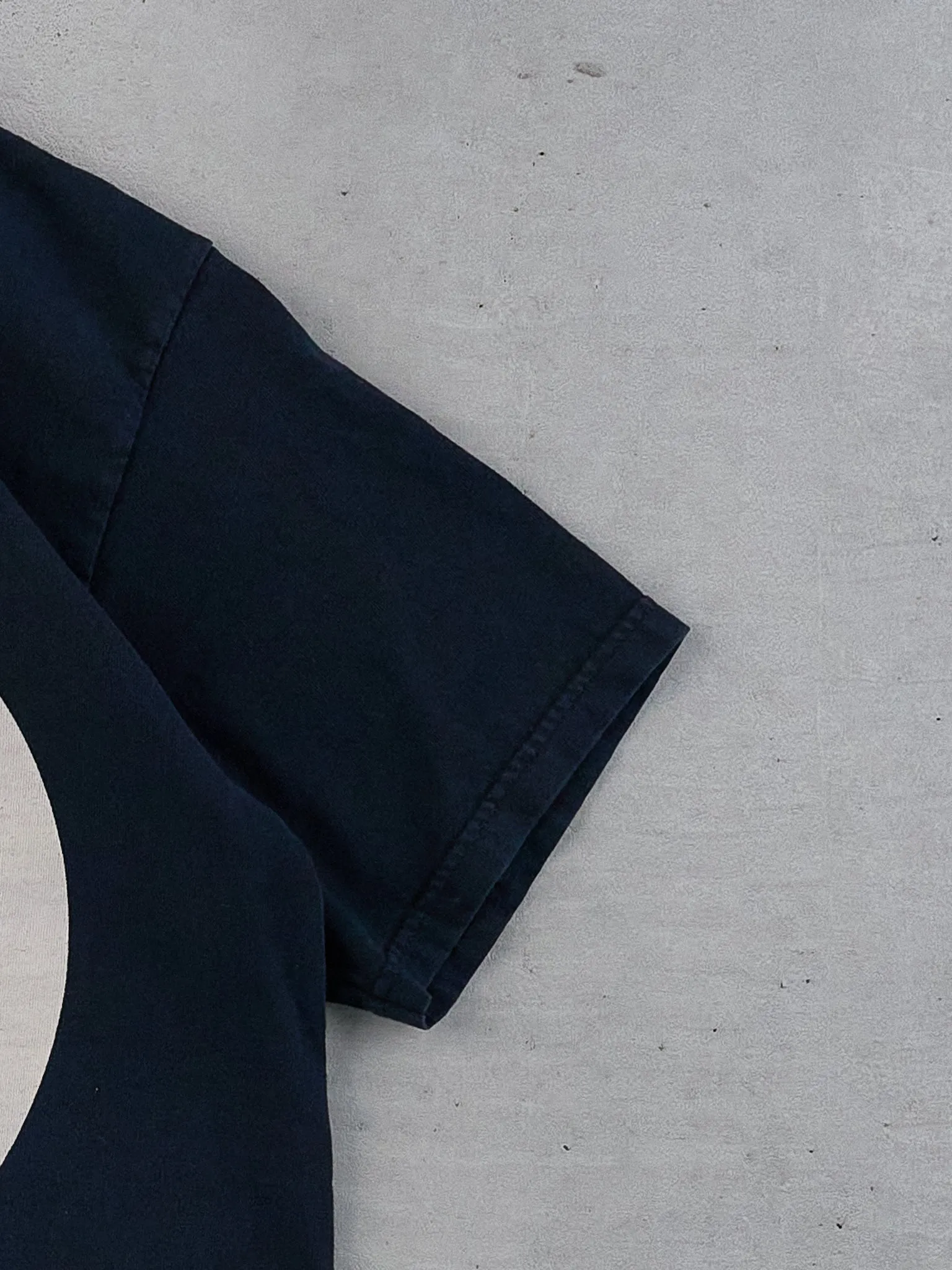 Vintage Y2K Black The Clash Star Graphic Tee (S) sold by Rebalance Vintage product image thumbnail 3