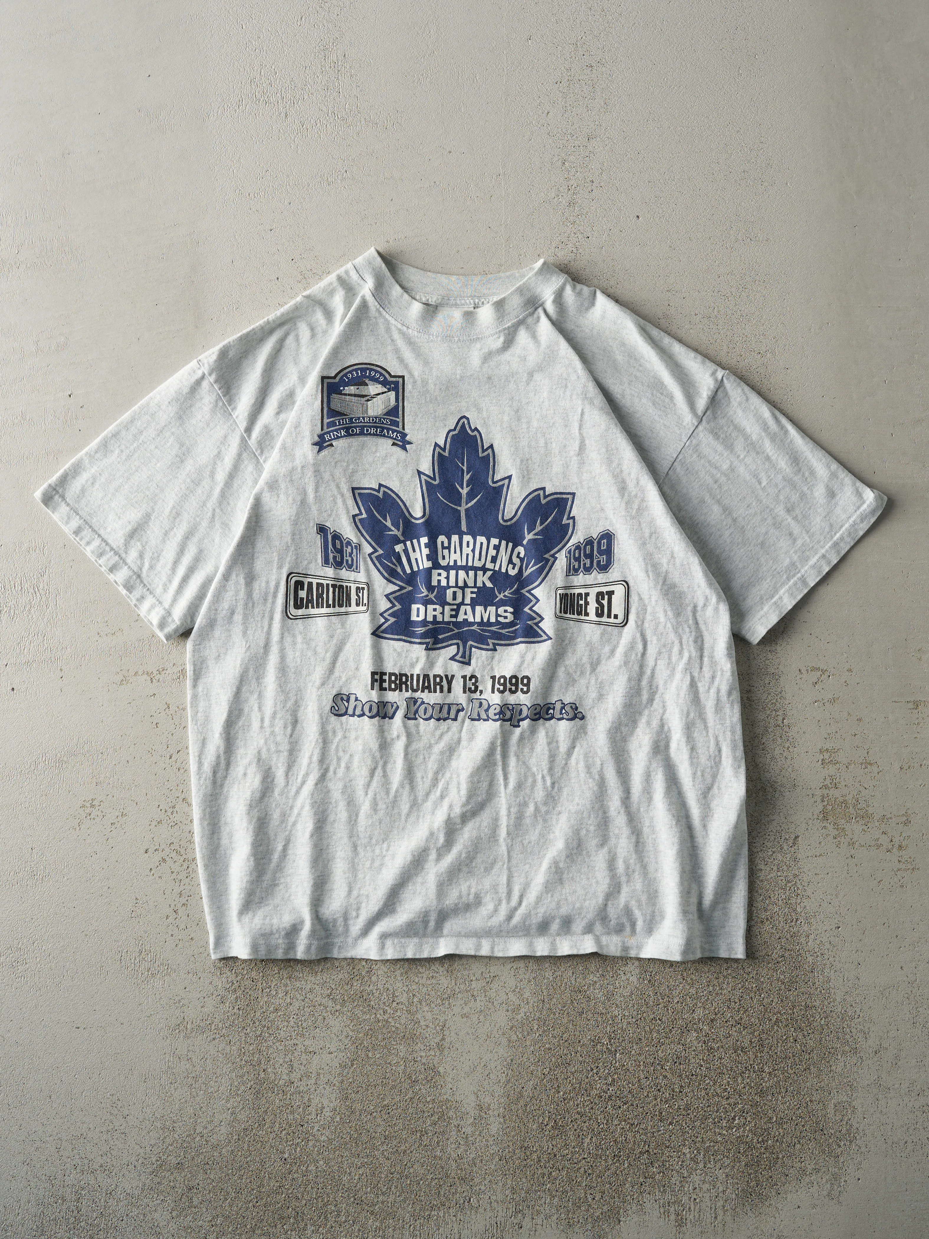 Vintage 99' Heather Grey Maple Leaf Gardens Rink Of Dreams Tee (M) sold by Rebalance Vintage