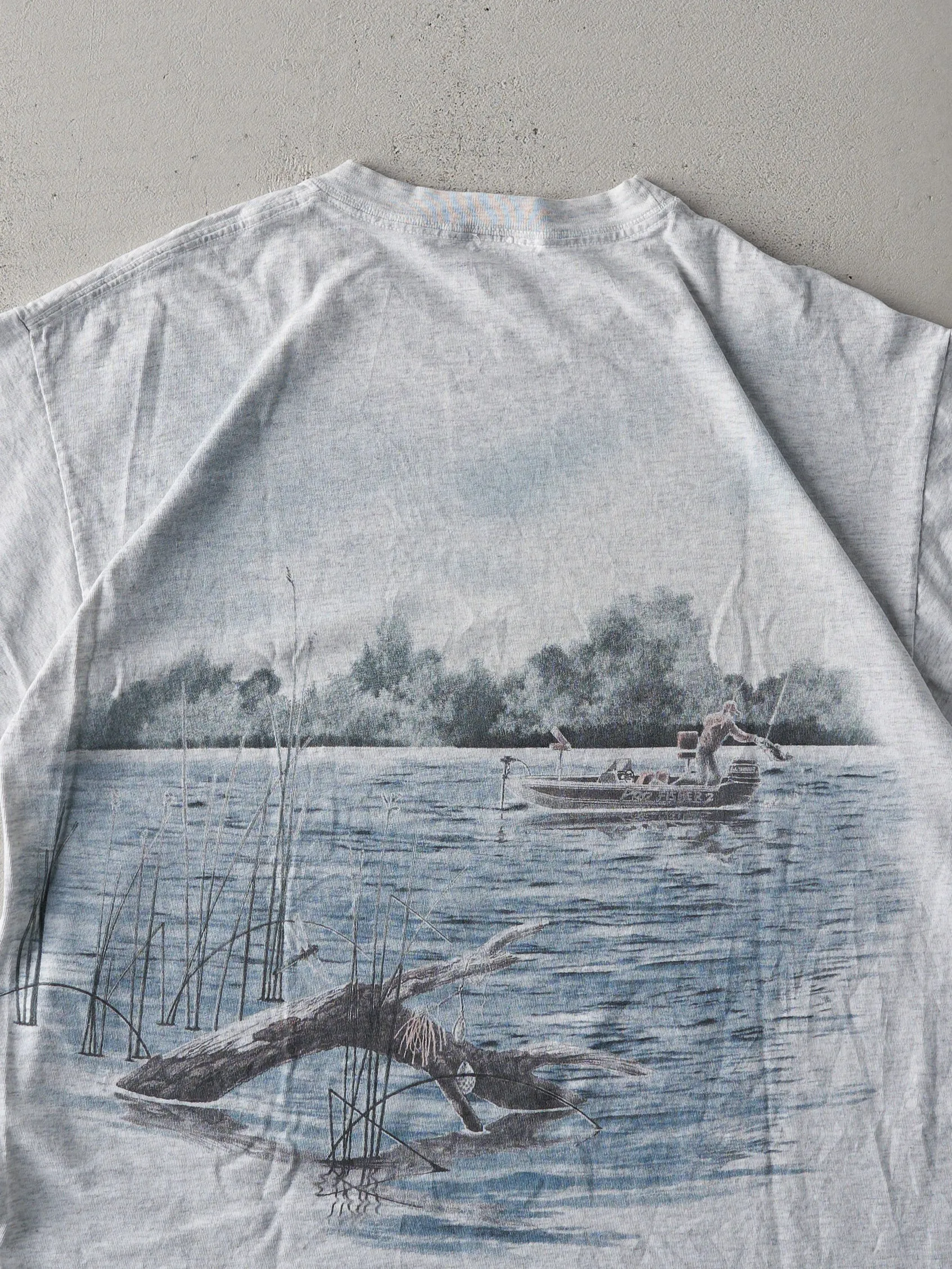 Vintage 90s Light Grey Lake Tahoe Nature Tee (M) sold by Rebalance Vintage product image thumbnail 4