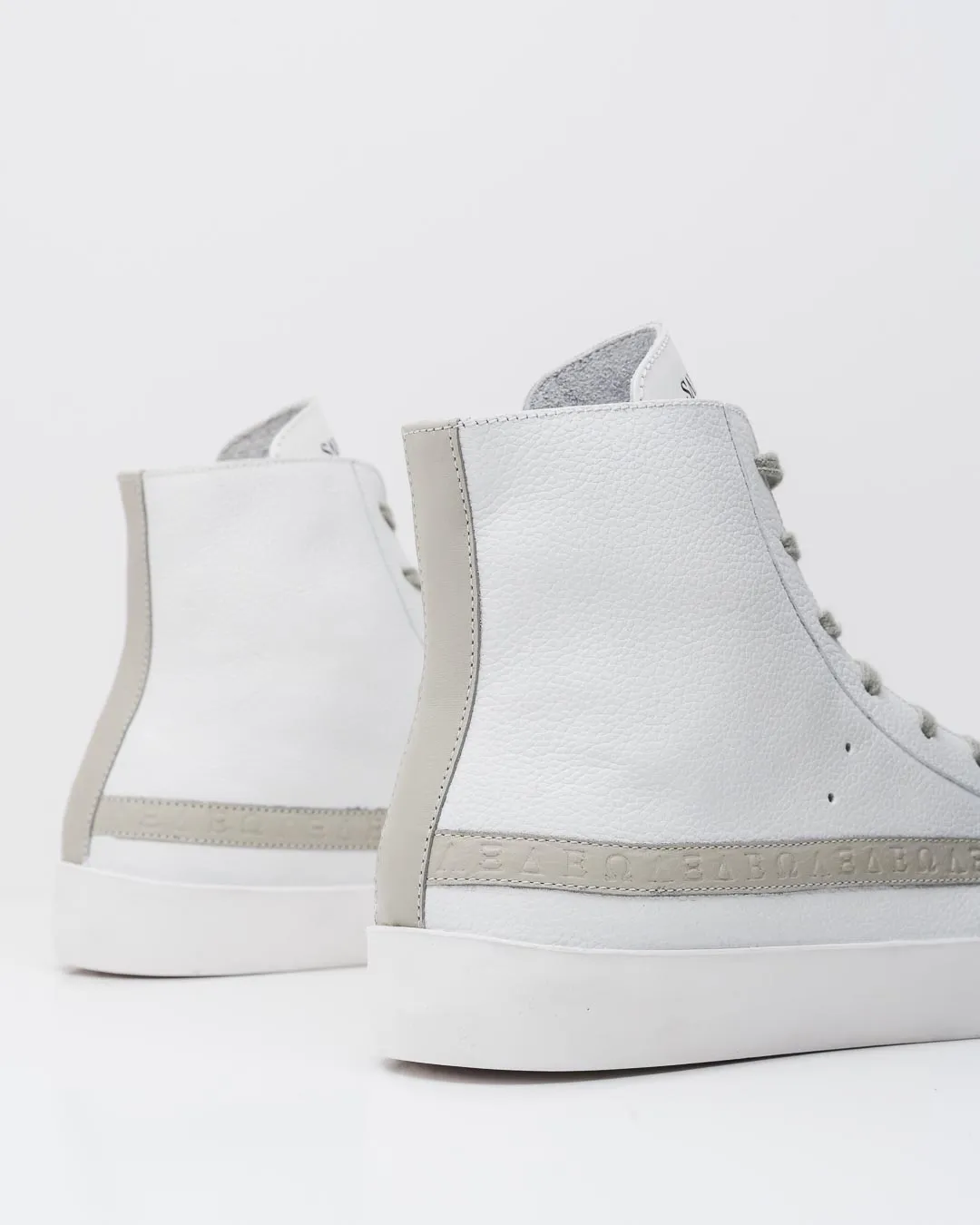 The Triple A / Women sold by SANS MATIN product image thumbnail 3