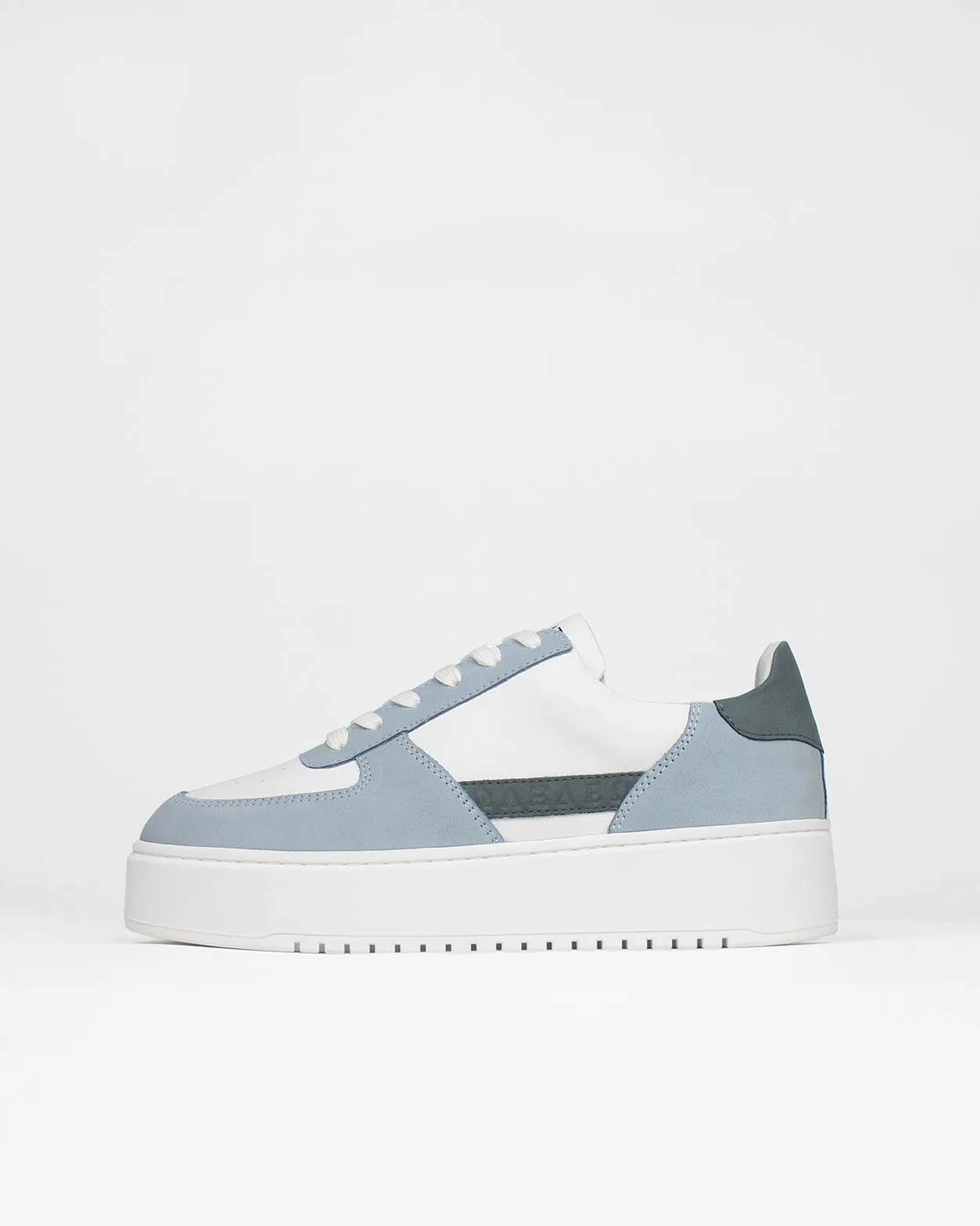 Limited Editions: The Apollo sold by SANS MATIN