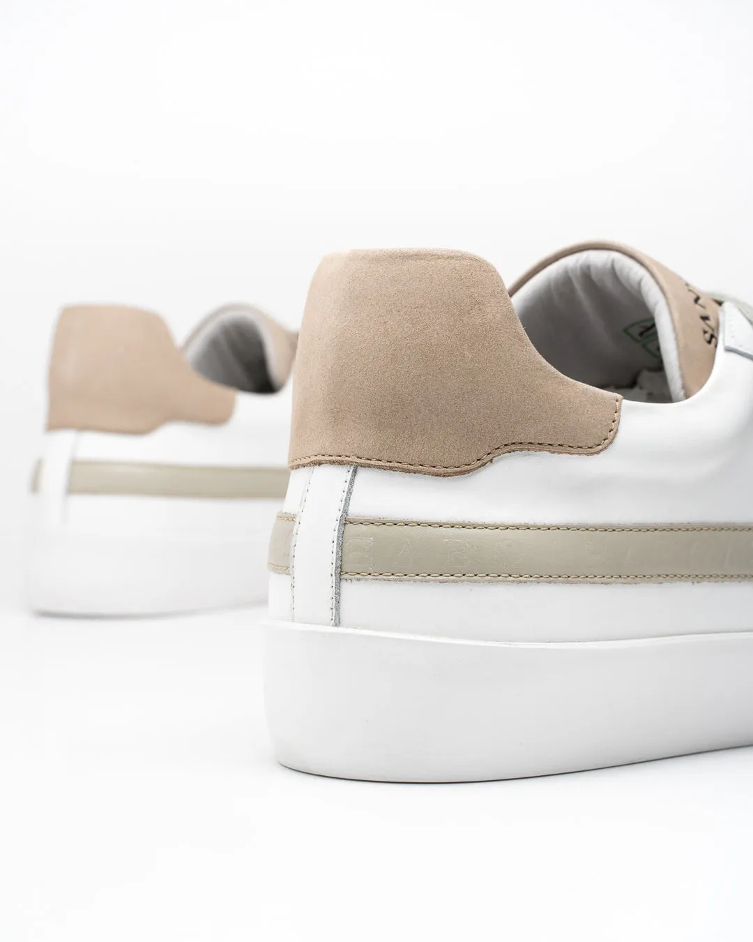 The Lorcan / Men sold by SANS MATIN product image thumbnail 5