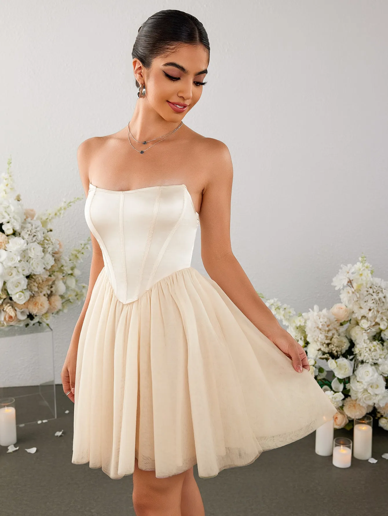 Satin Patchwork Mesh Backless Tube Dress sold by Parthea Fashion product image thumbnail 4