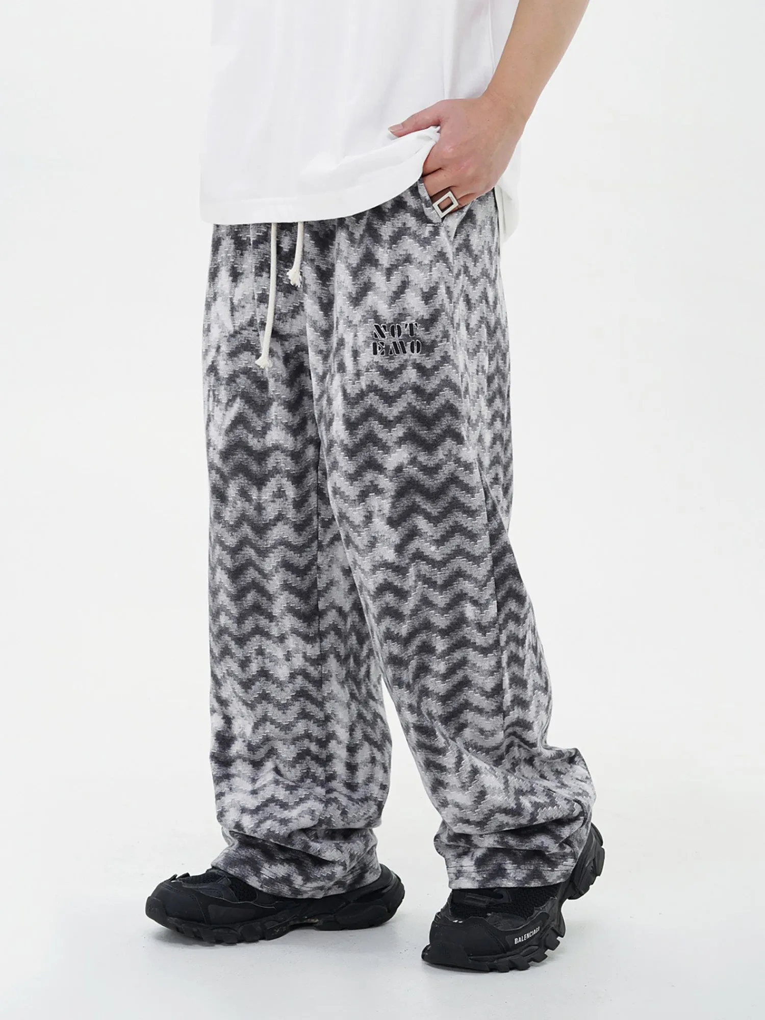 Corrugated Contrast Drawstring Casual Sweatpants sold by Thesupermade product image thumbnail 2