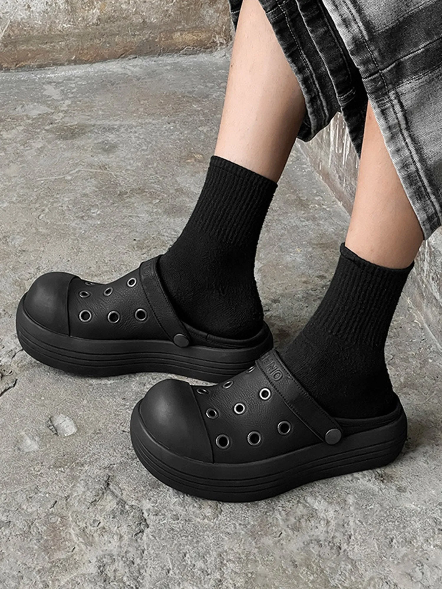 Thesupermade Street Hip-hop Retro Hollow Breathable Dirty Shoes sold by Thesupermade product image thumbnail 5