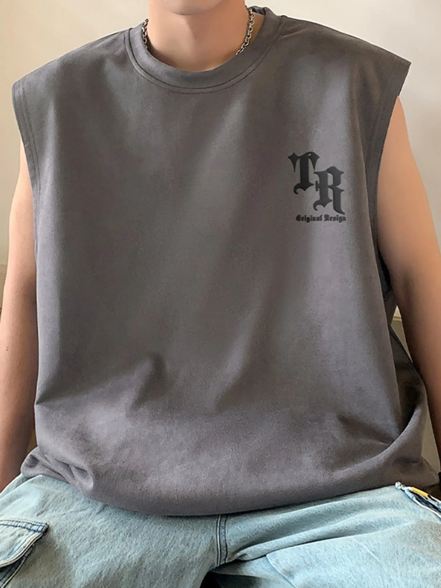 Thesupermade Gothic Font Ice Silk Loose Sleeveless Vest sold by Thesupermade product image thumbnail 3