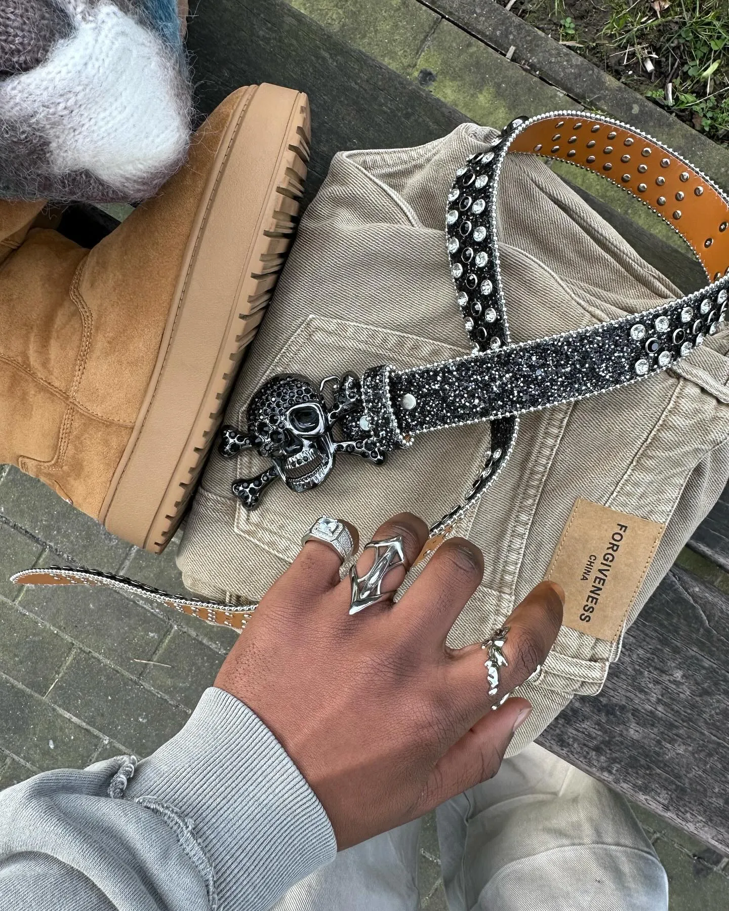 Thesupermade Rhinestone Skull Belt - 1668 sold by Thesupermade product image thumbnail 2