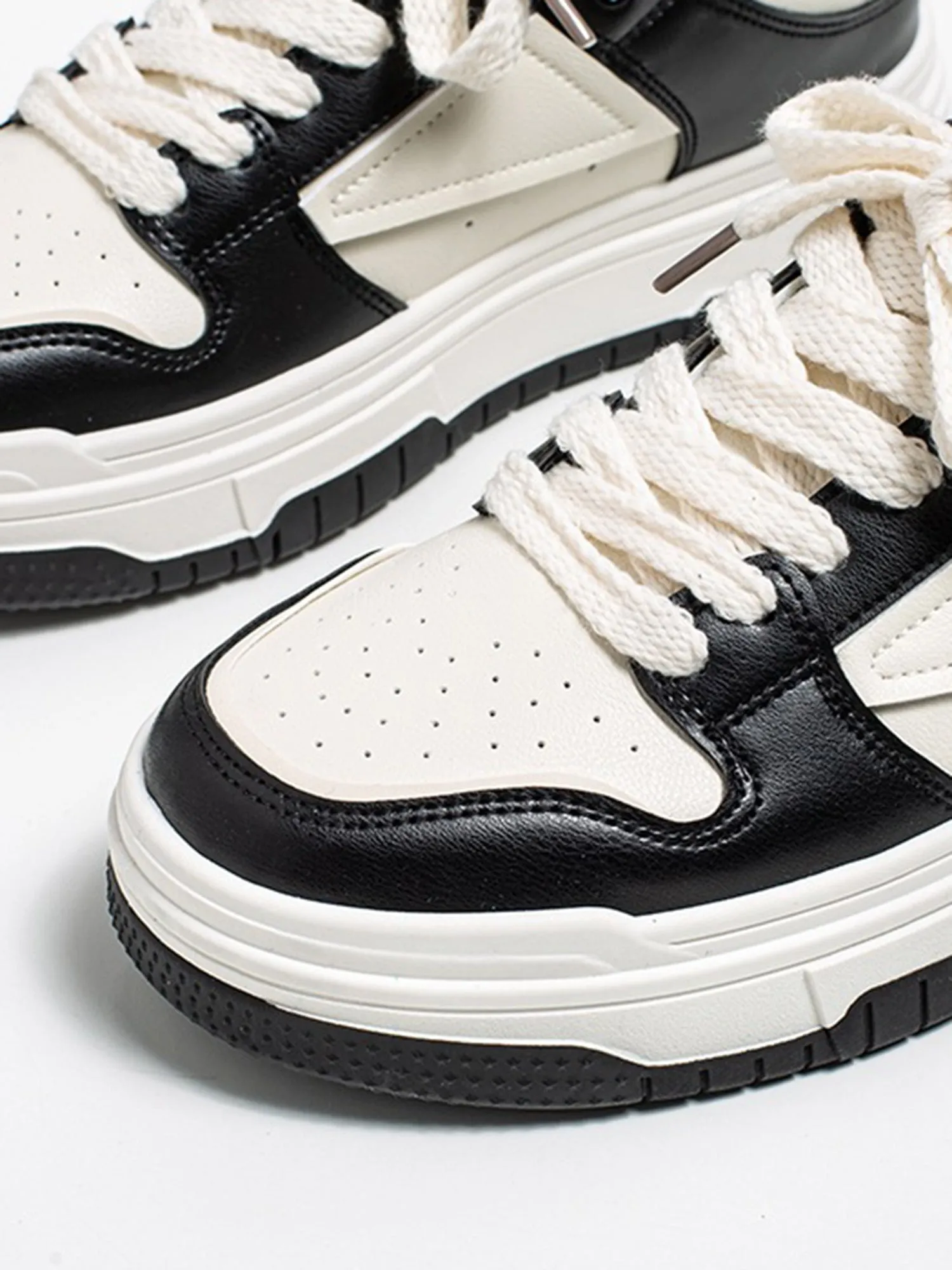 Retro Chunky Street Sneakers sold by Thesupermade product image thumbnail 5