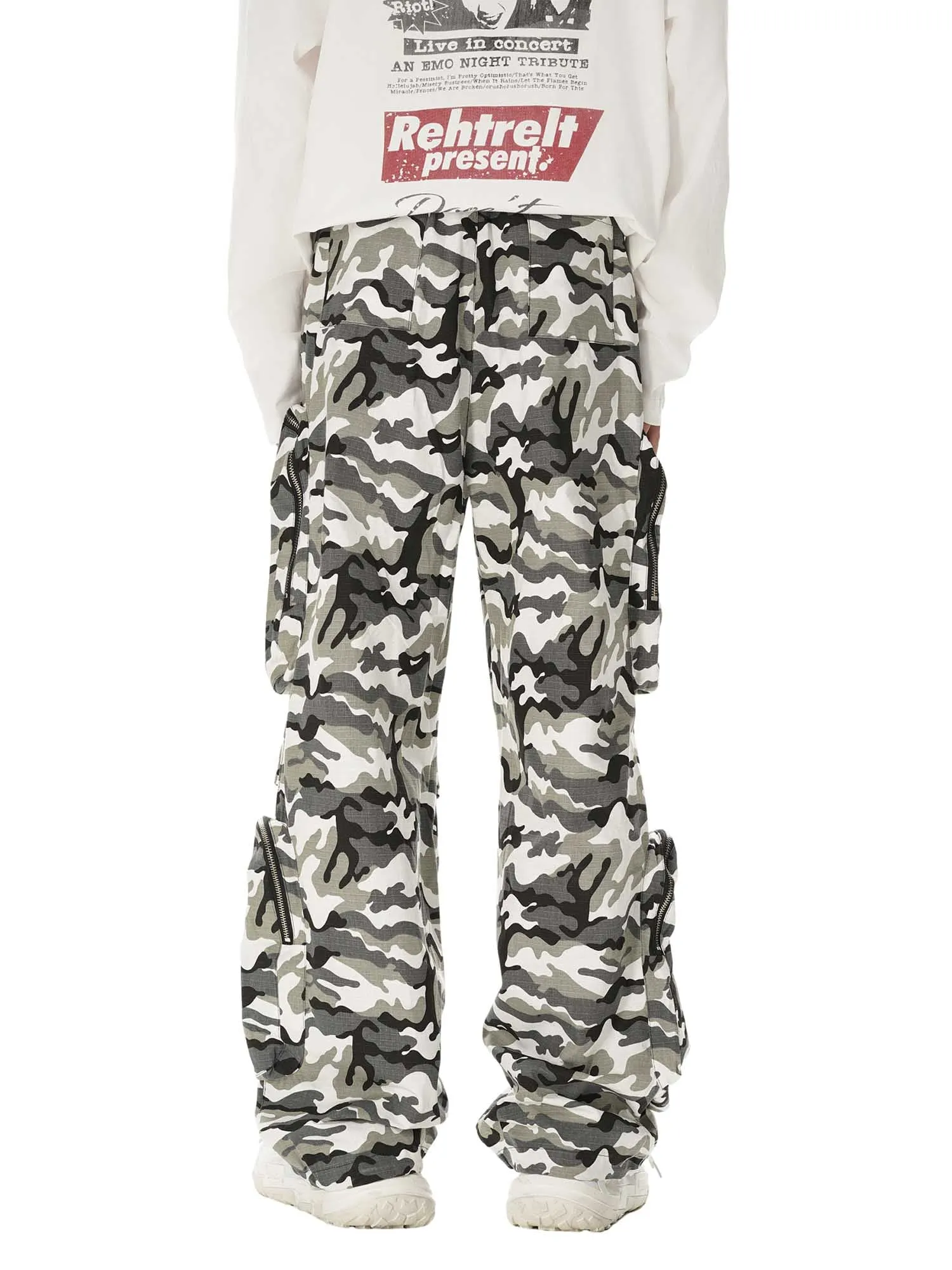 Thesupermade High Street Multi-Pocket Zipper Camouflage Pants sold by Thesupermade product image thumbnail 4