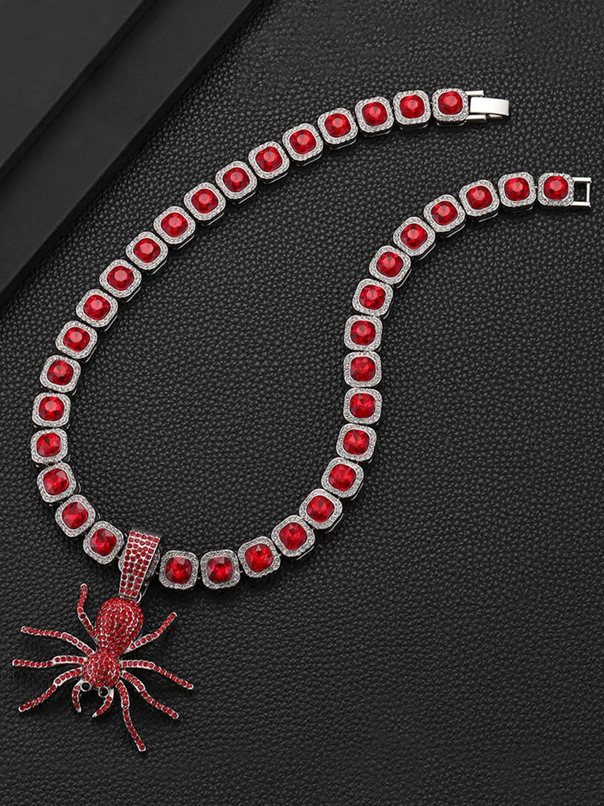 Thesupermade Punk Style Red Spider Cuban Necklace sold by Thesupermade product image thumbnail 2