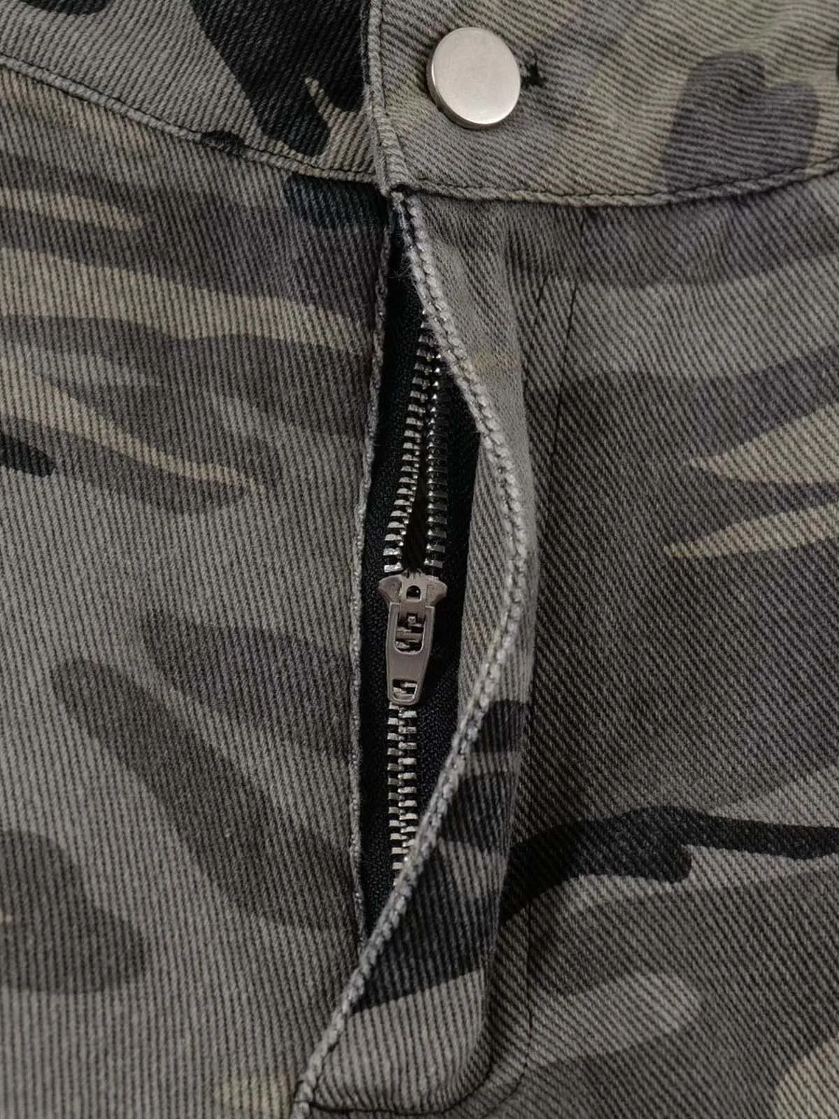 Thesupermade Camouflage Multi Pocket Cargo Pants sold by Thesupermade product image thumbnail 5