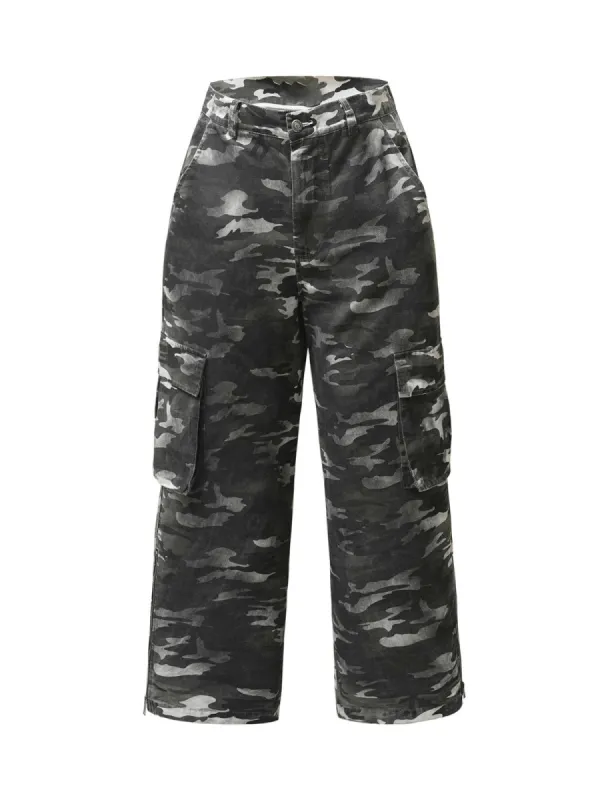 Camouflage Retro Multi-Pocket Cargo Pants sold by Thesupermade