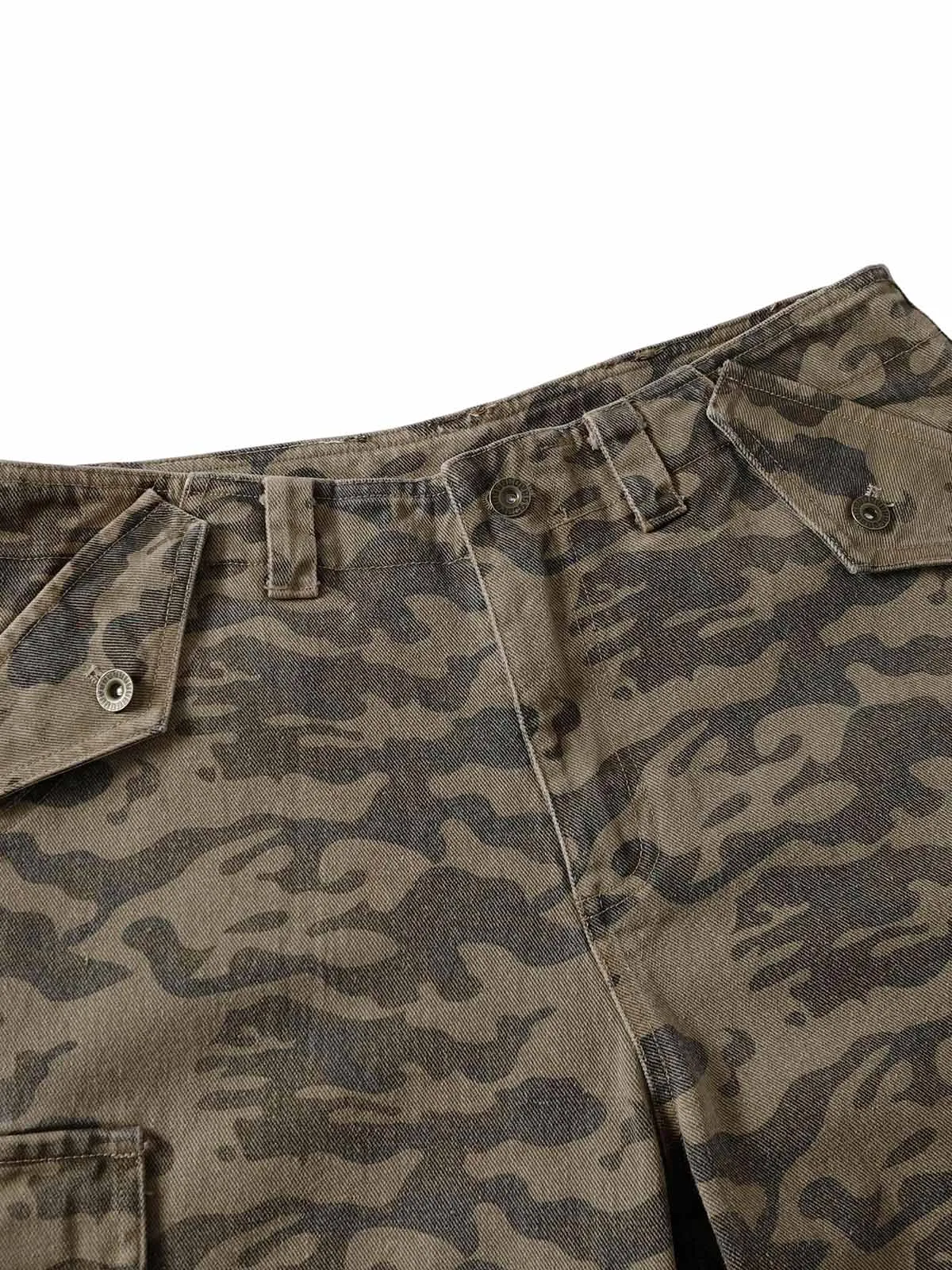 Camouflage Cargo Pants sold by Thesupermade product image thumbnail 3