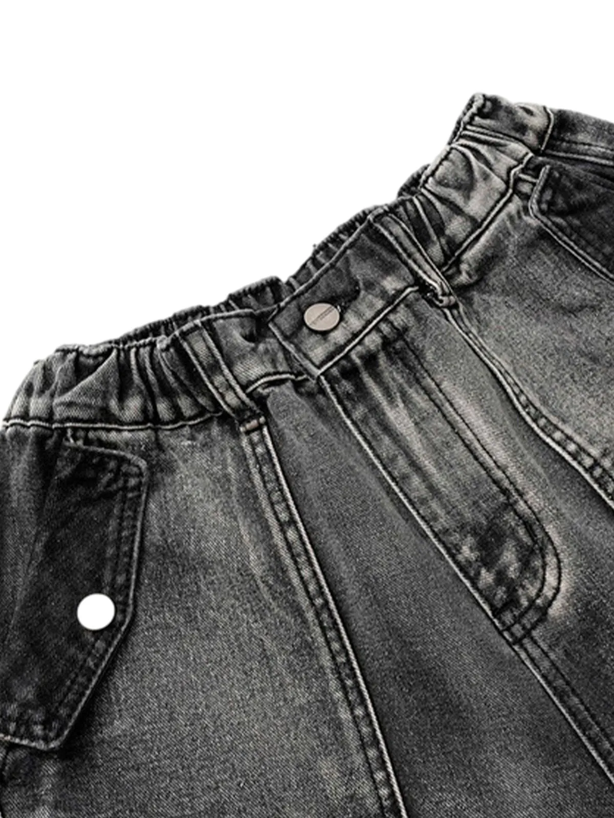 High-Waisted Multi-Pocket Denim Cargo Shorts sold by Thesupermade product image thumbnail 5