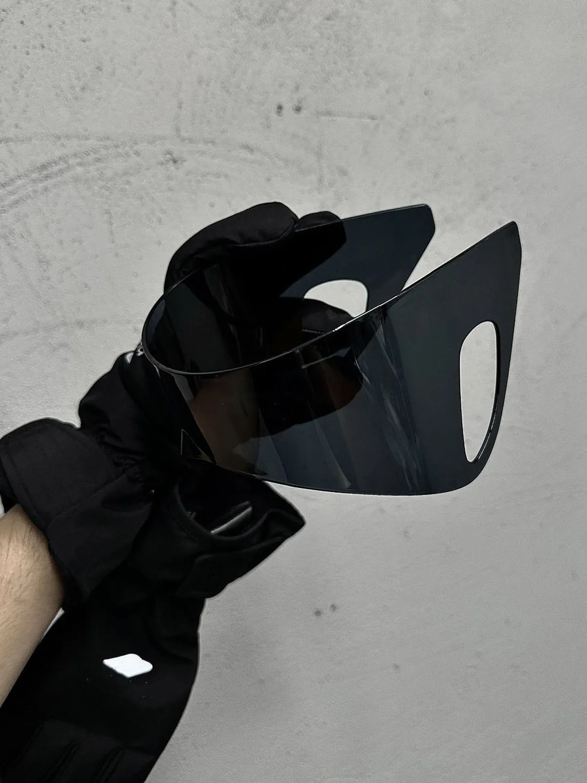 Punk Ear-Hook Integrated Sunglasses sold by Thesupermade product image thumbnail 4