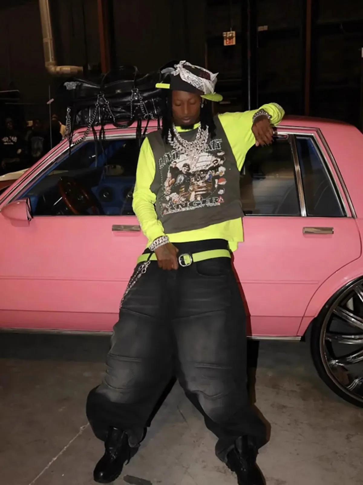 Distressed Drawstring Knee-Length Washed Baggy Jeans sold by Thesupermade product image thumbnail 2