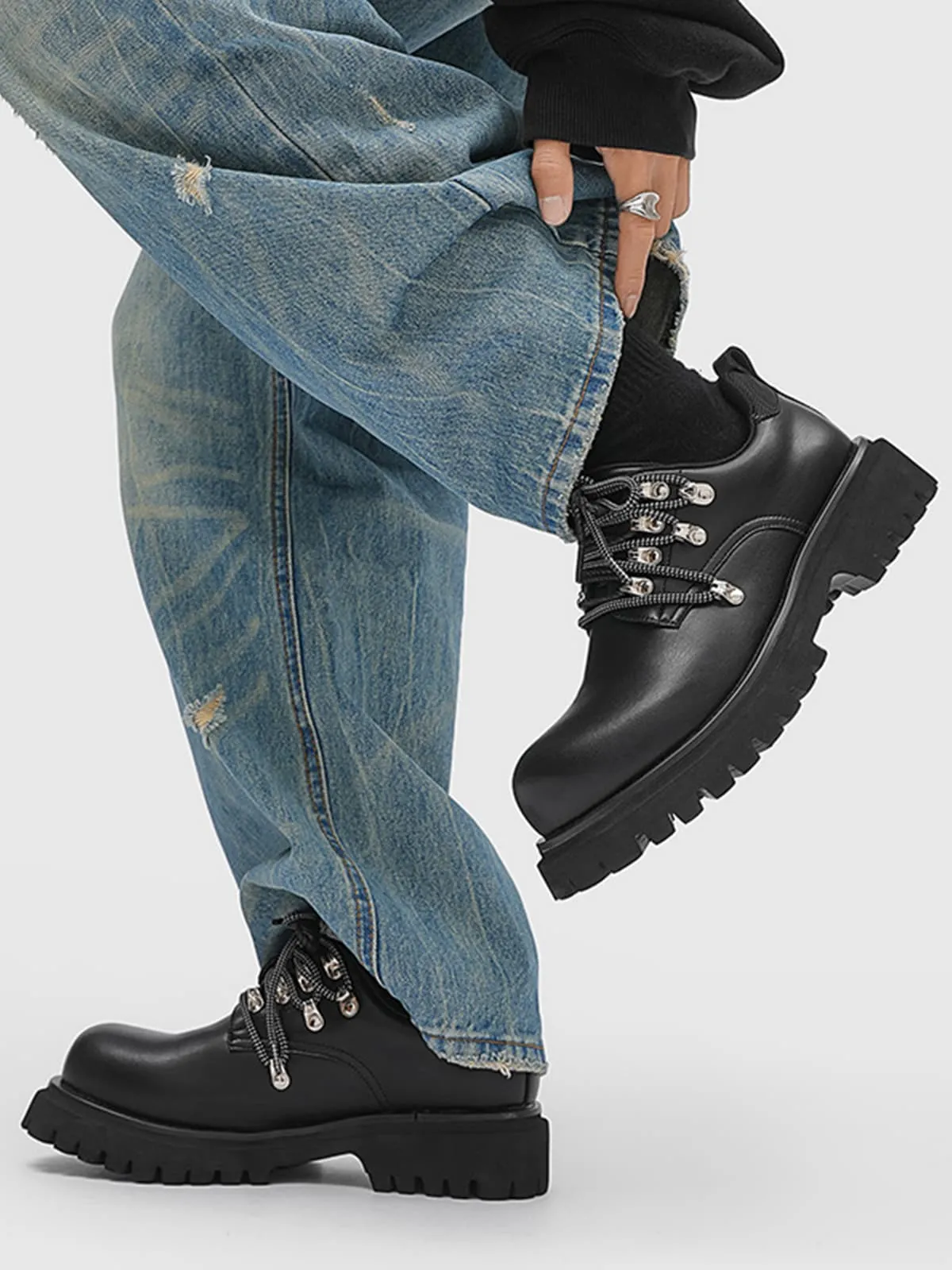 Chunky Rivet Street Style Round Toe Leather Derby Shoes sold by Thesupermade product image thumbnail 3