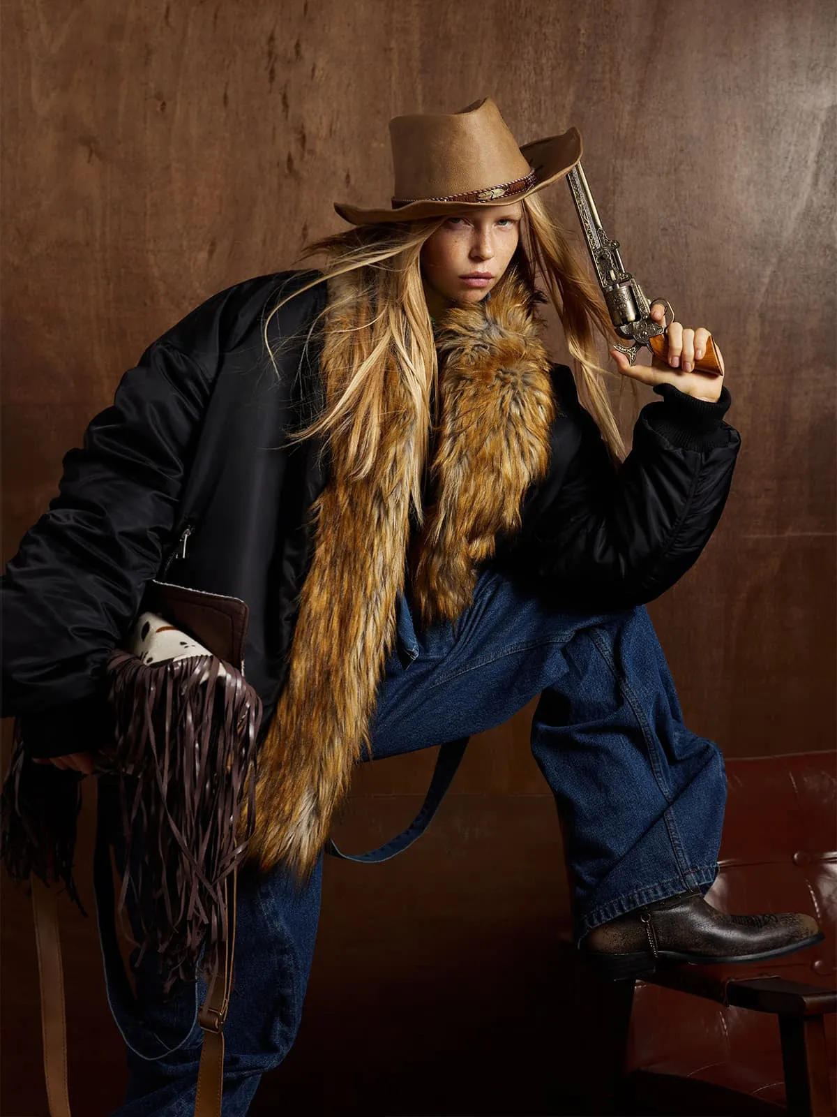 Street Dark Shadow Fur Collar Quilted Bomber Jacket sold by Thesupermade product image thumbnail 4