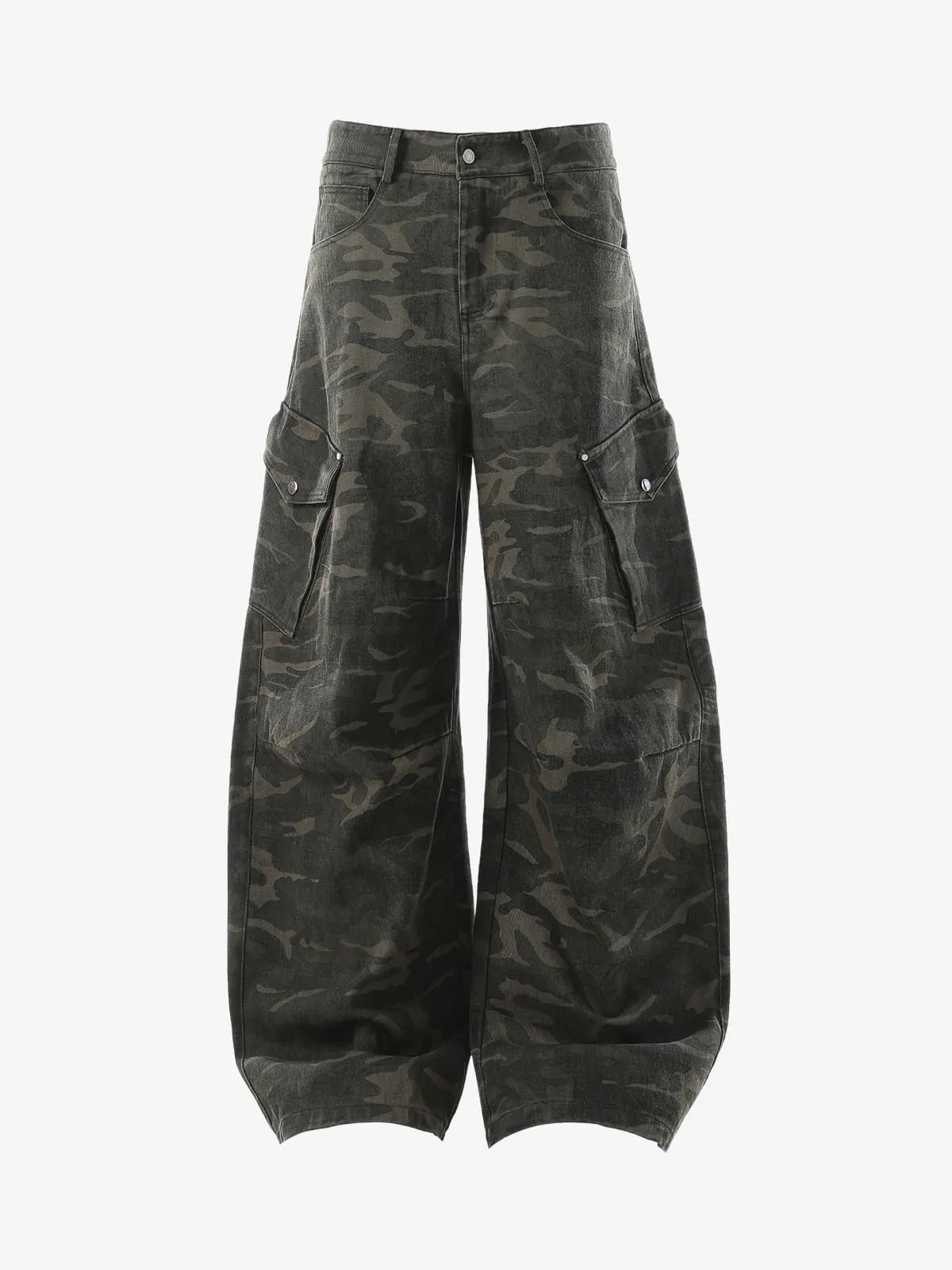 Vintage Camouflage Print Multi-Pocket Cargo Barrel Pants sold by Thesupermade