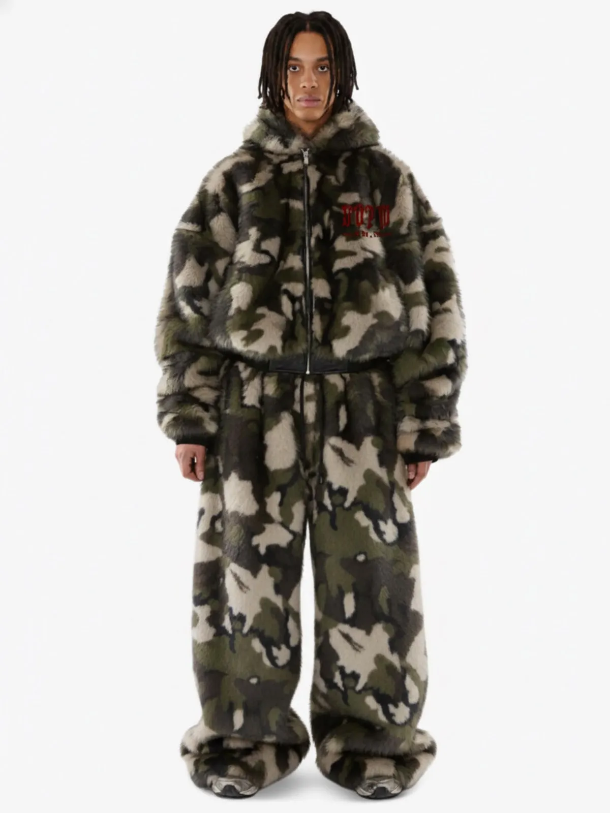 SUPM Letter Embroidery Camouflage Faux Fur Quilted Set - 2534 sold by Thesupermade product image thumbnail 2