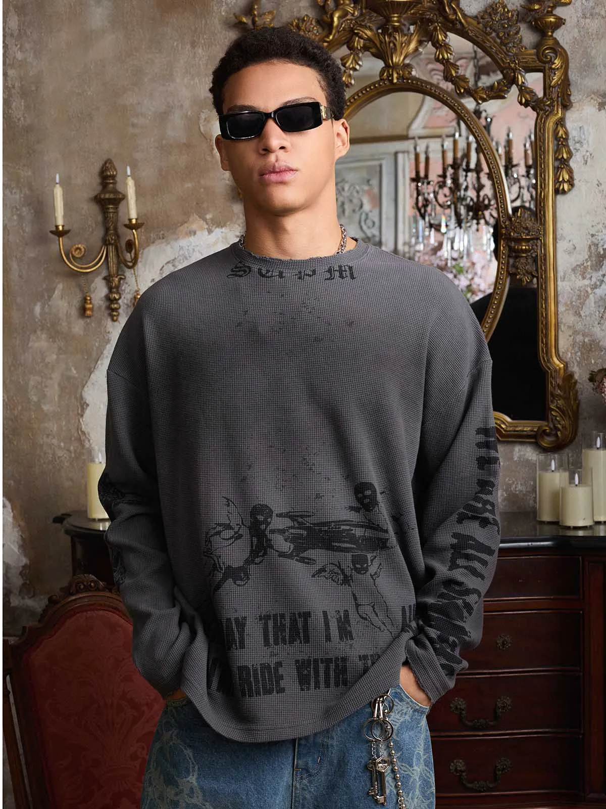 Waffle-Knit Distressed Gradient Print Long T-Shirt sold by Thesupermade product image thumbnail 4