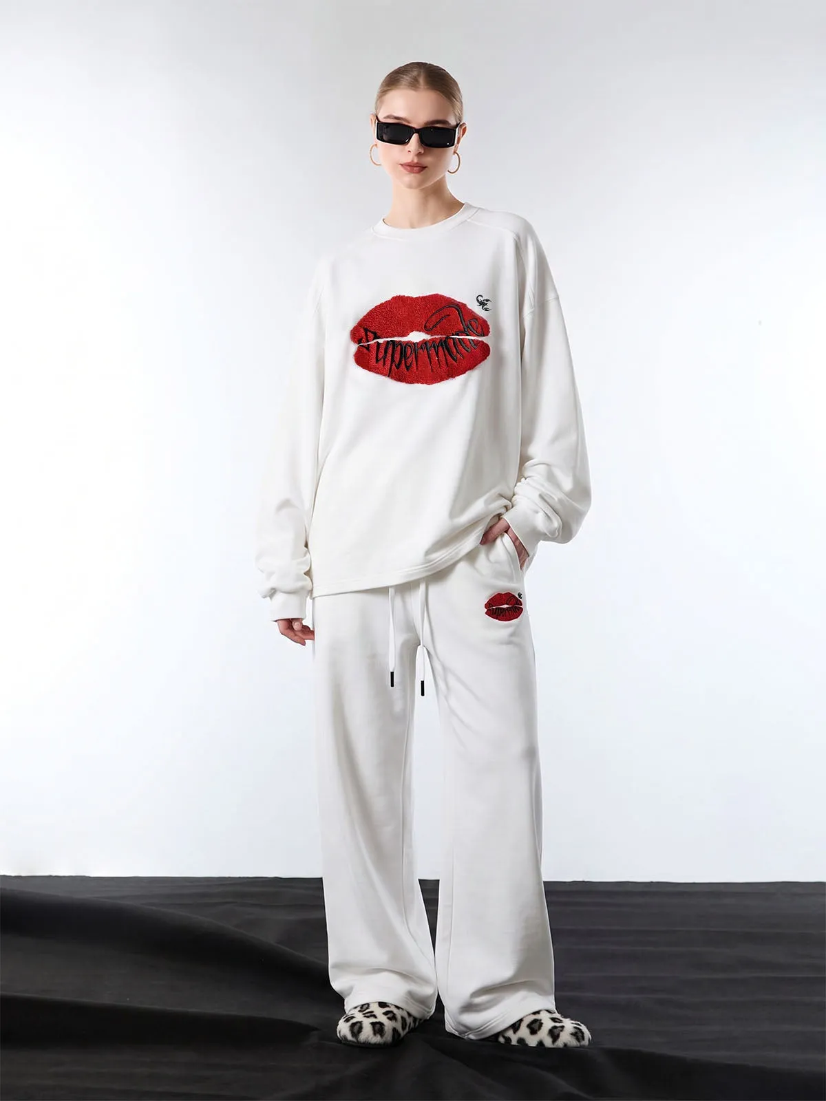 Two-Tone Embroidered Sweatshirt Set sold by Thesupermade product image thumbnail 2