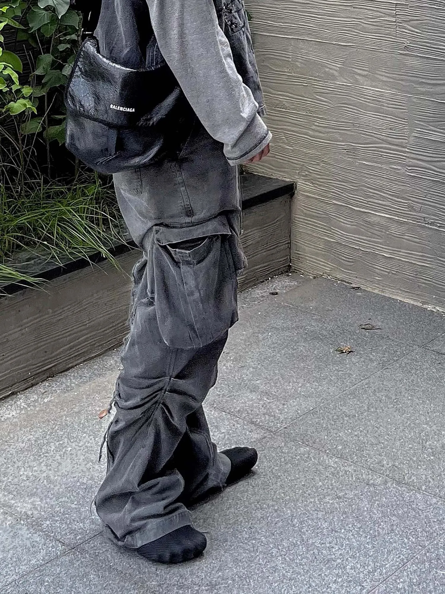 American High Street Irregular Niche Design Work Jeans - 2024 sold by Thesupermade product image thumbnail 4