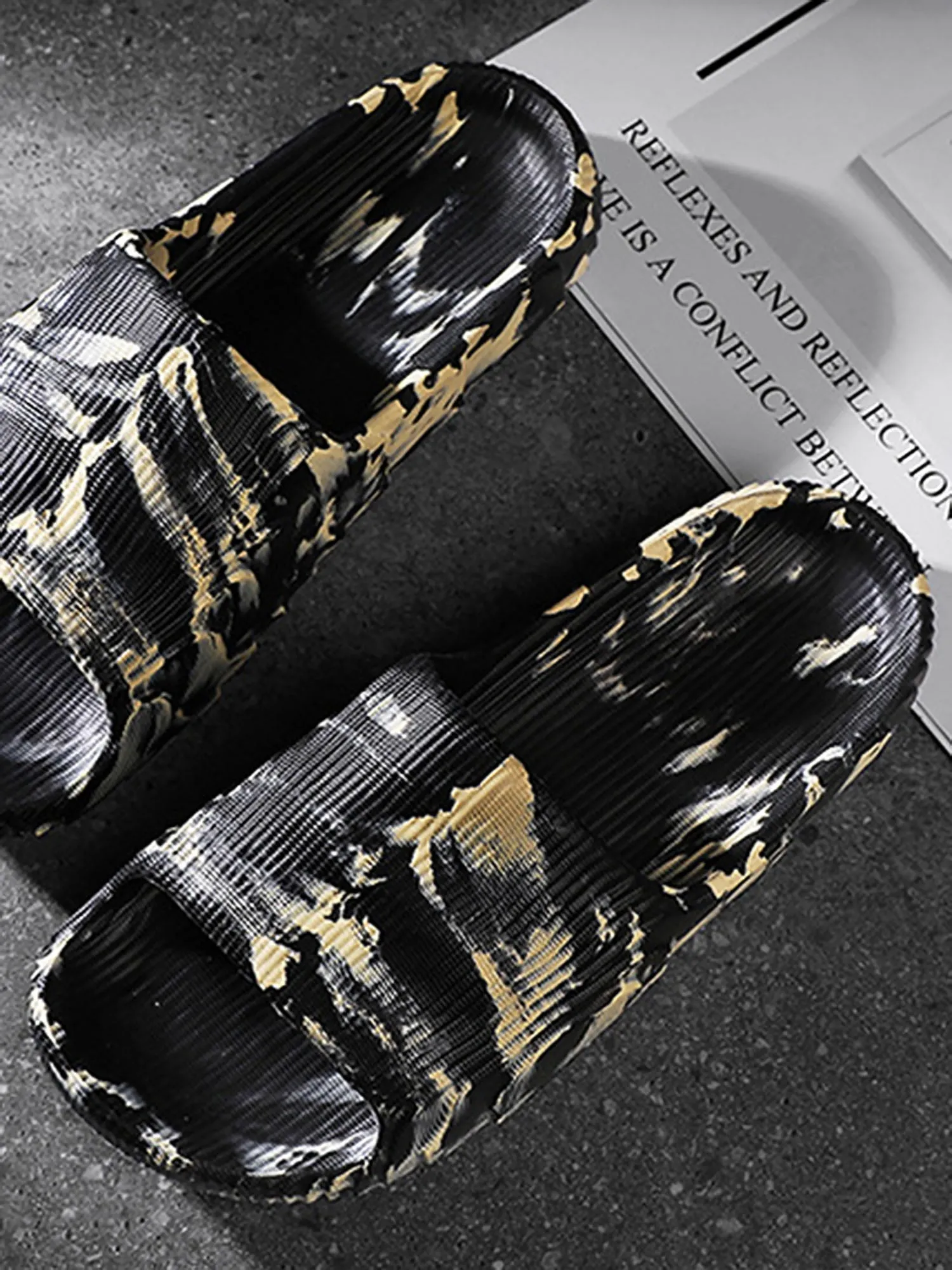 Fashionable Camouflage Graffiti Outdoor Slippers sold by Thesupermade product image thumbnail 4
