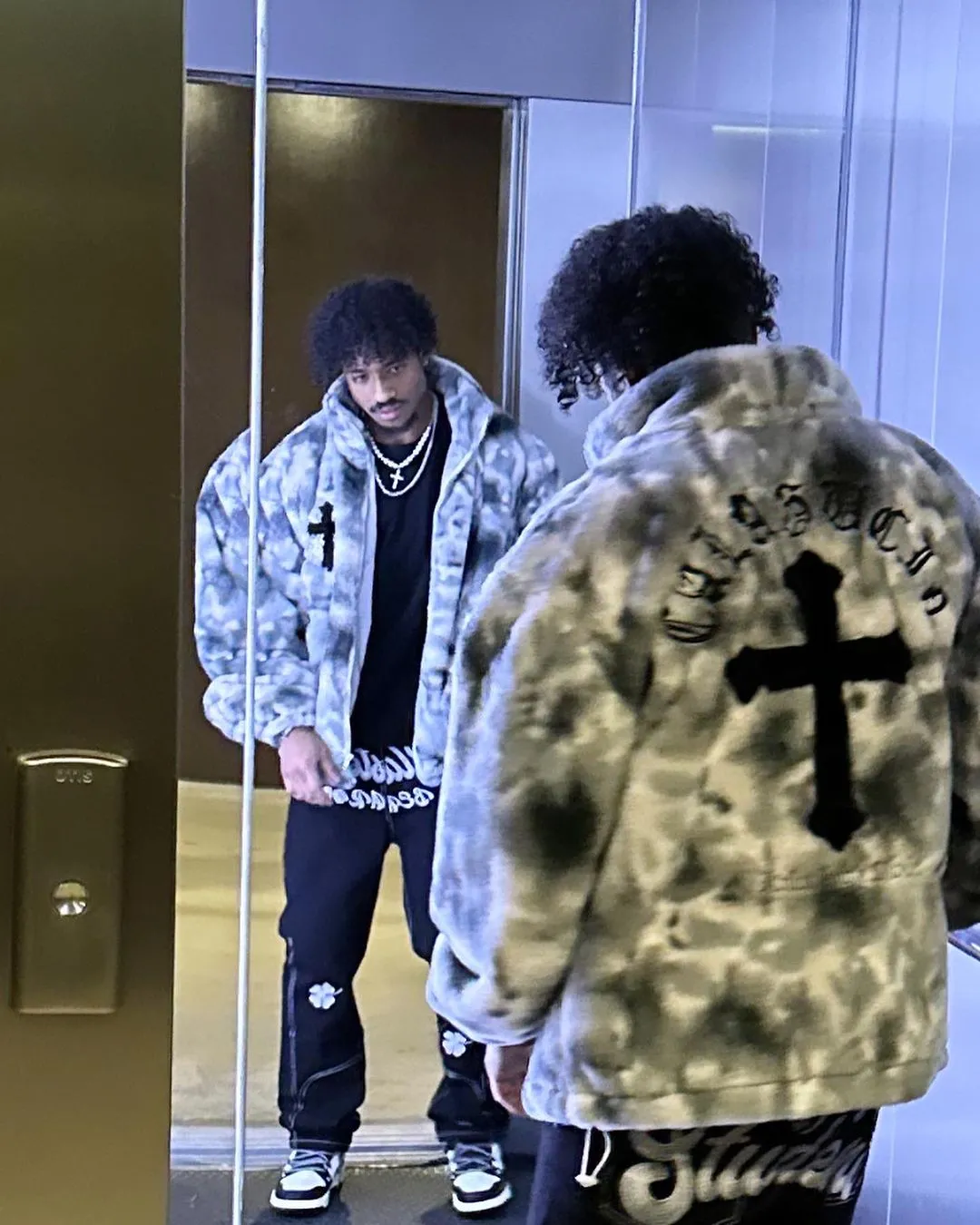 Heavy-Duty Faux Lambswool Tie-Dye Urban Jacket - 1558 sold by Thesupermade product image thumbnail 3