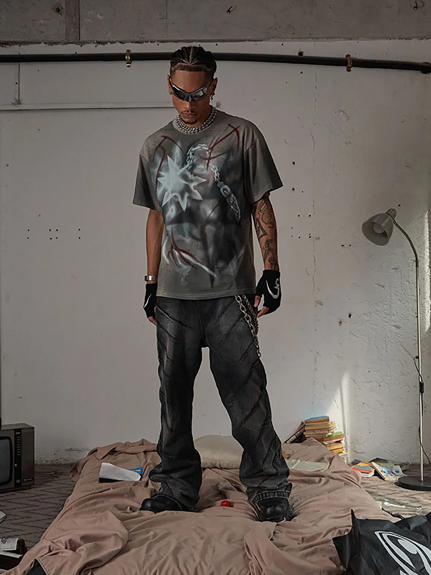 Thesupermade Graffiti Meteor Hammer Spray-painted T-shirt - 2111 sold by Thesupermade product image thumbnail 5