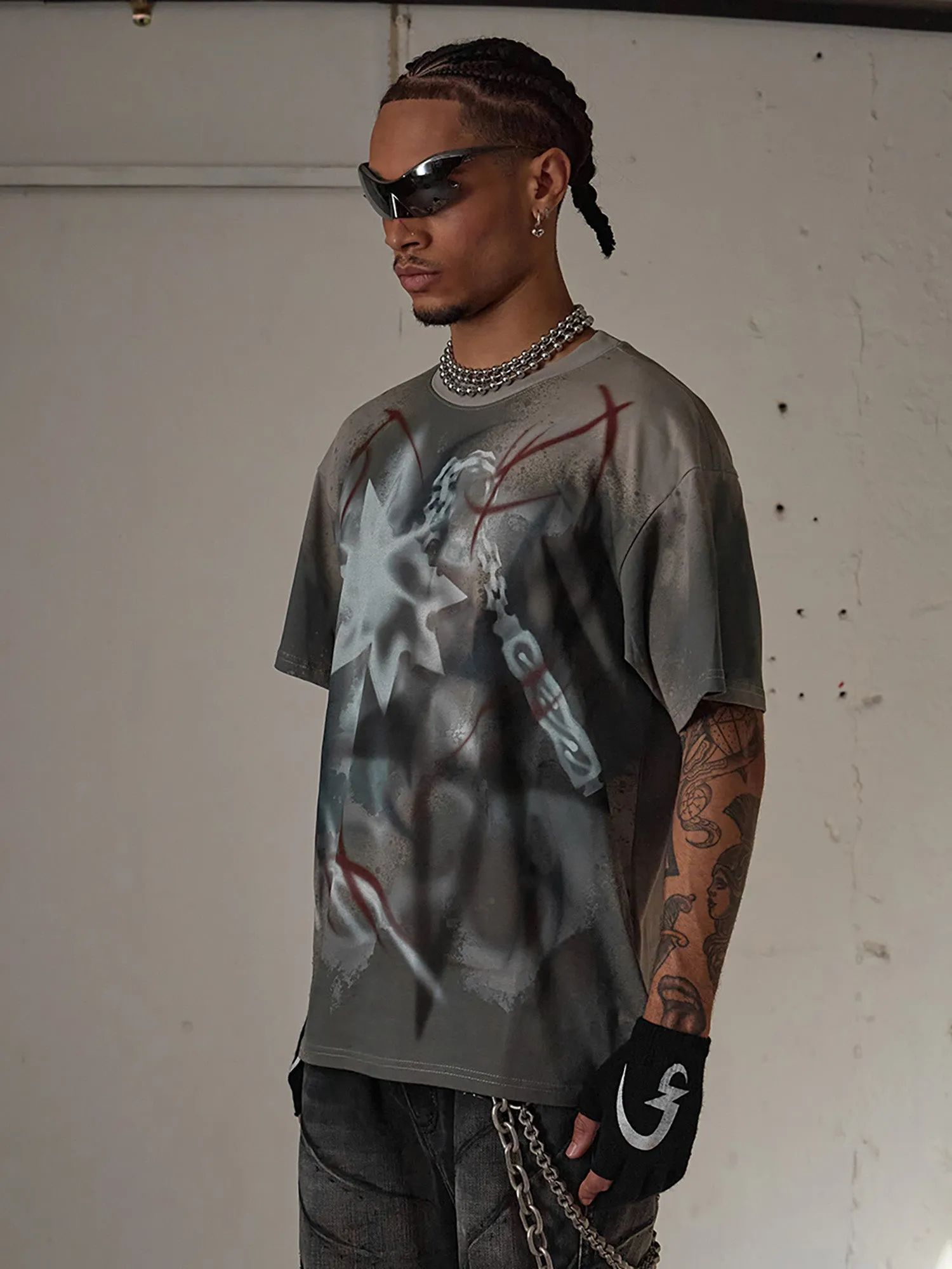 Thesupermade Graffiti Meteor Hammer Spray-painted T-shirt - 2111 sold by Thesupermade product image thumbnail 3