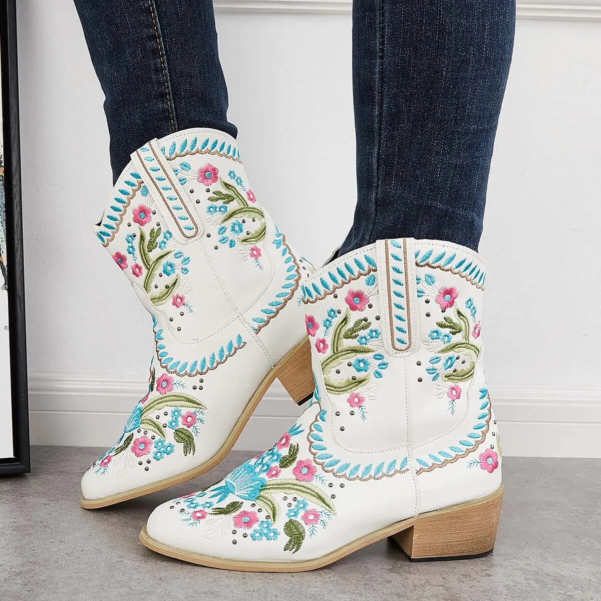 Retro Western Embroidery Ankle Cowgirl Boots Pull on Short Booties sold by Tinstree