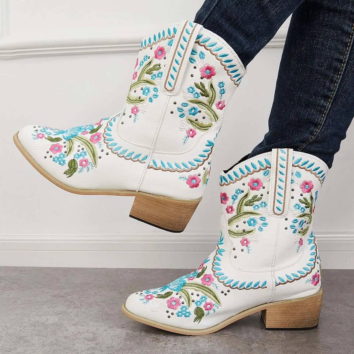 Retro Western Embroidery Ankle Cowgirl Boots Pull on Short Booties sold by Tinstree product image thumbnail 3