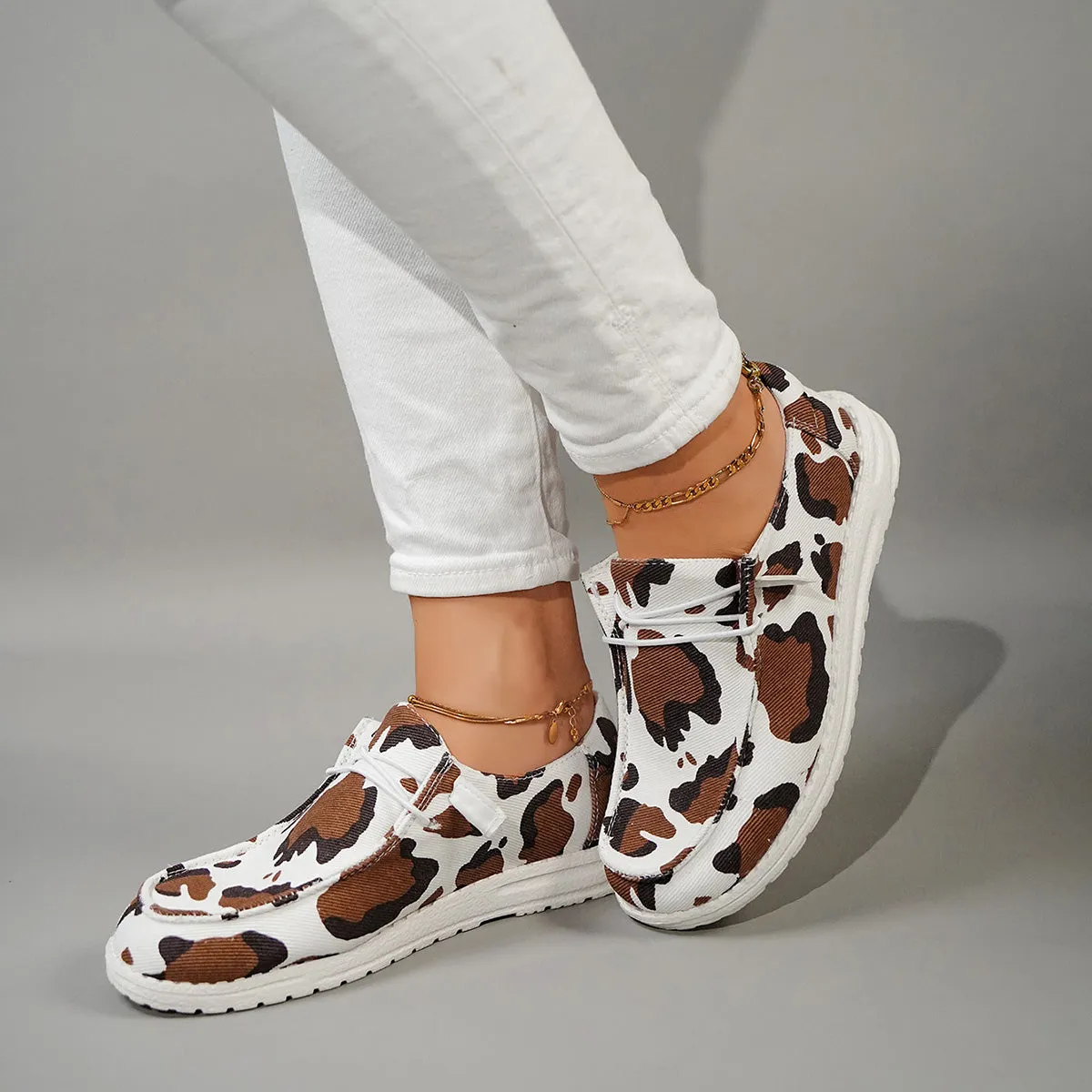 Women Lightweight Walking Shoes Slip on Flat Sneakers sold by Tinstree product image thumbnail 3