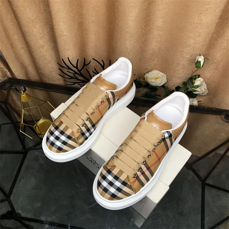 Unisex Plaid Sneakers Lace Up Casual Walking Shoes sold by Tinstree