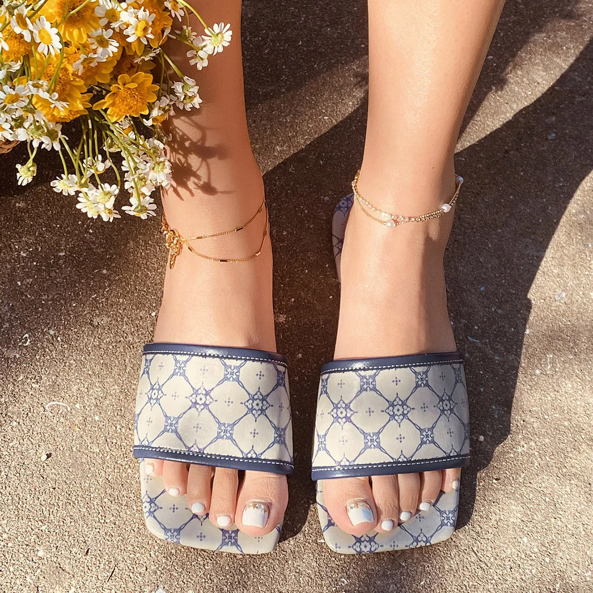 Casual Square Toe Print Slippers Slip on Flat Sandals sold by Tinstree product image thumbnail 2