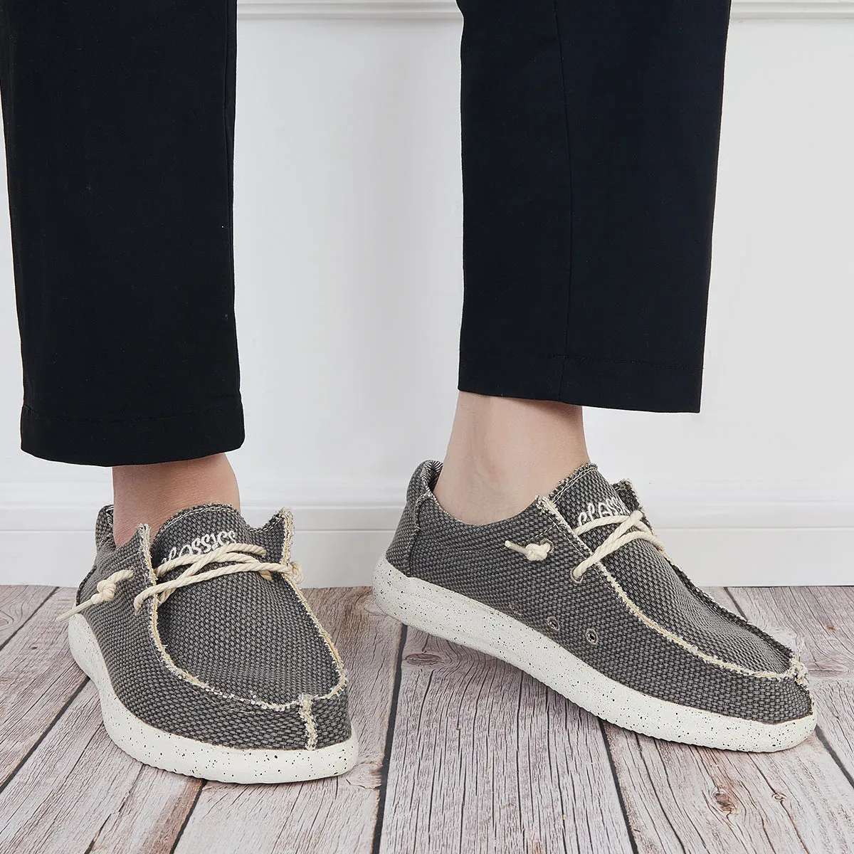 Men's and Women‘s Round Toe Lightweight Flats Slip on Sneakers Walking Shoes sold by Tinstree product image thumbnail 4