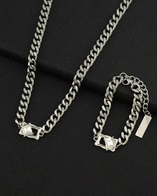 Minimalist Personalized Necklace and Bracelet Set for Men and Women made by Biggmans