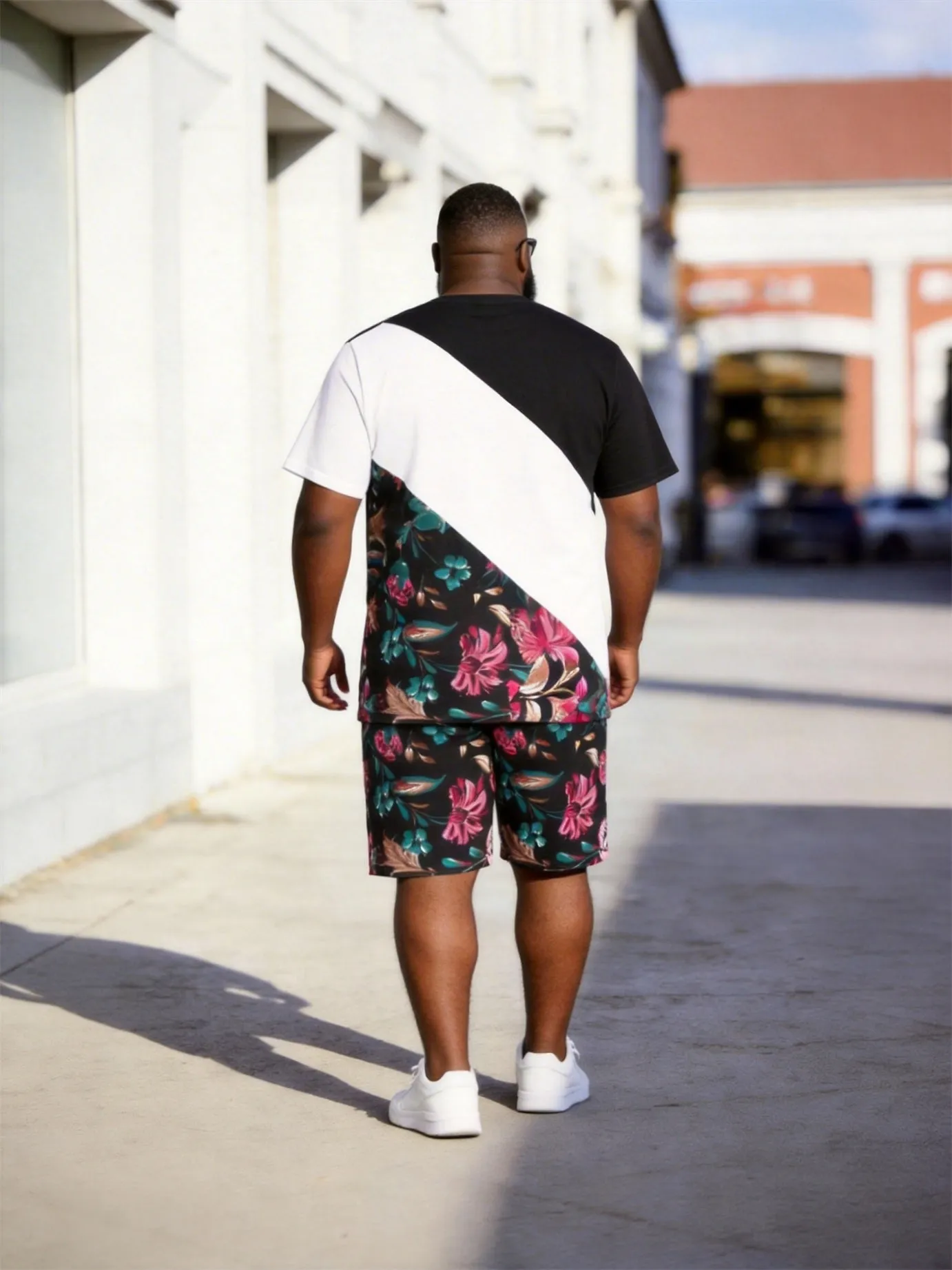 Big & Tall Men's Black And White Oblique Floral Printed Round Neck Short Sleeve T-shirt Shorts Set sold by Biggmans product image thumbnail 3