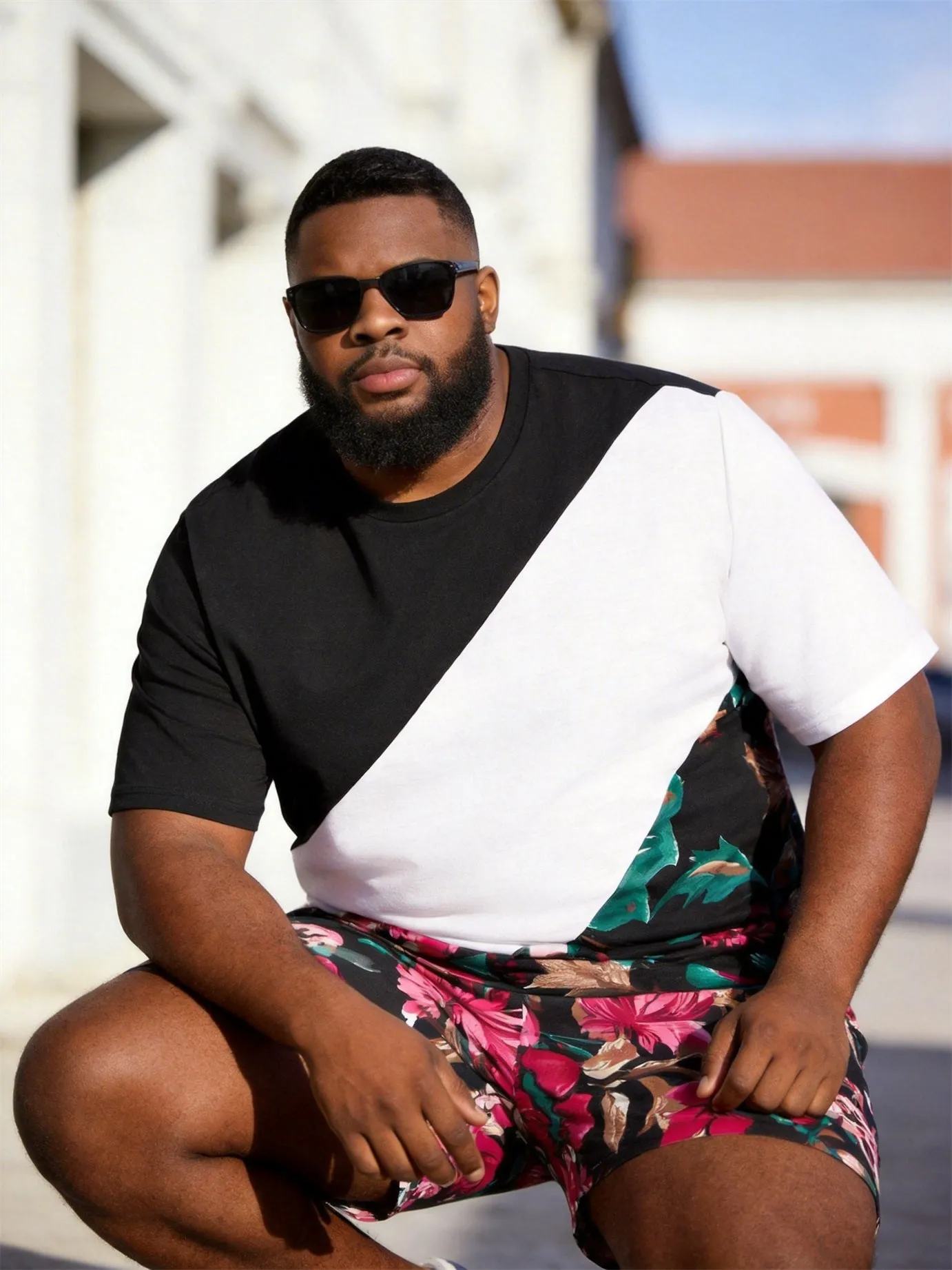 Big & Tall Men's Black And White Oblique Floral Printed Round Neck Short Sleeve T-shirt Shorts Set sold by Biggmans product image thumbnail 2