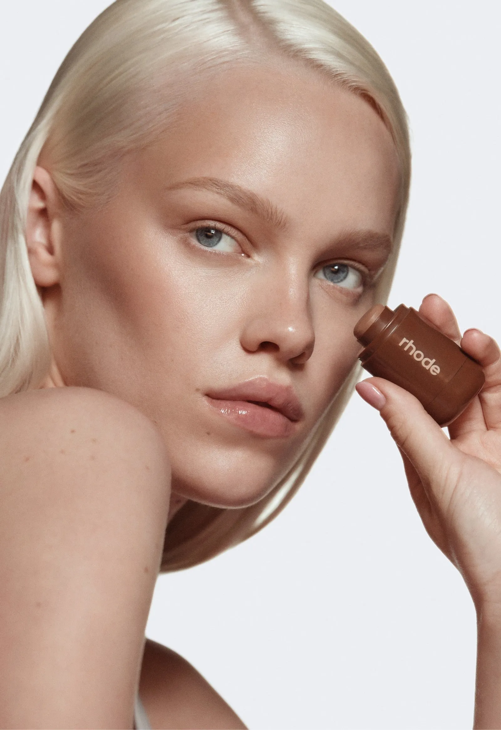 pocket bronze pebble sold by Rhode Skin product image thumbnail 2