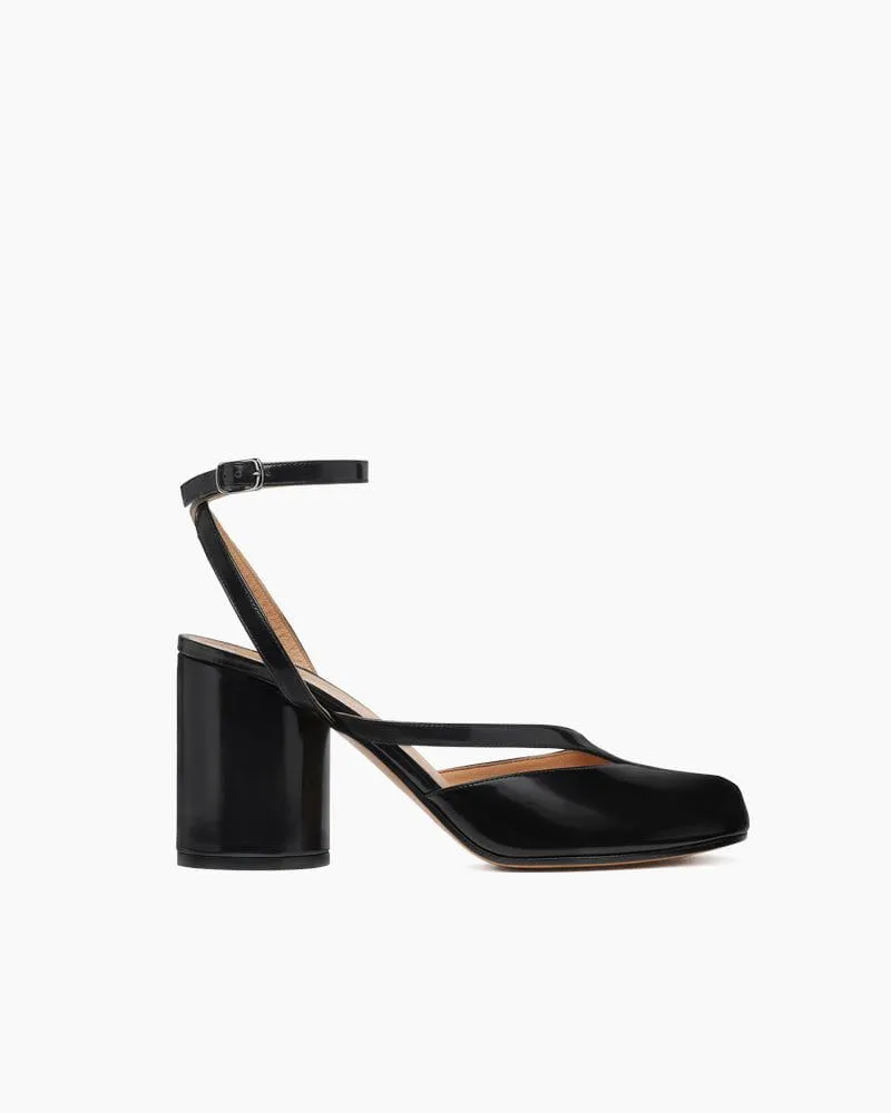 Tabi Leather Split Toe Block Heel Sandals sold by Larosa