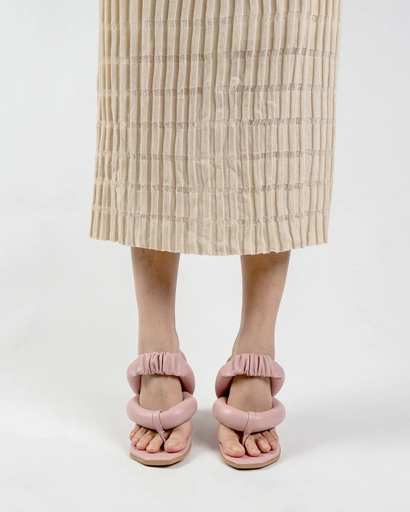 Love Design Chunky Block High Heel Elastic Strap Thong Sandals sold by Larosa product image thumbnail 4