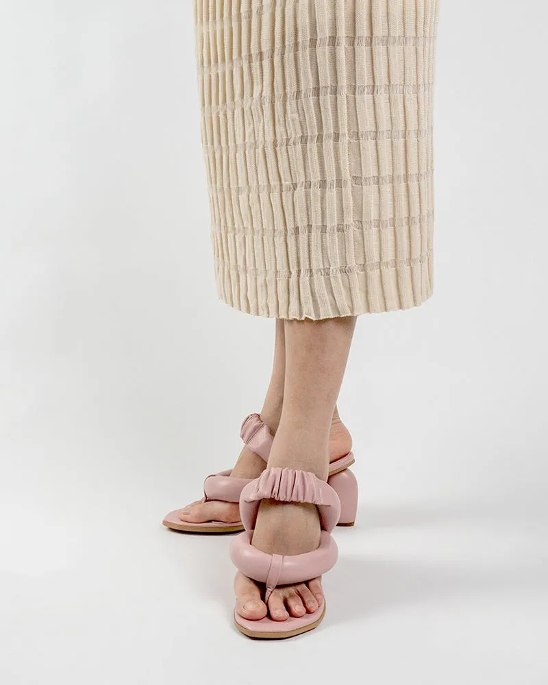 Love Design Chunky Block High Heel Elastic Strap Thong Sandals sold by Larosa product image thumbnail 5