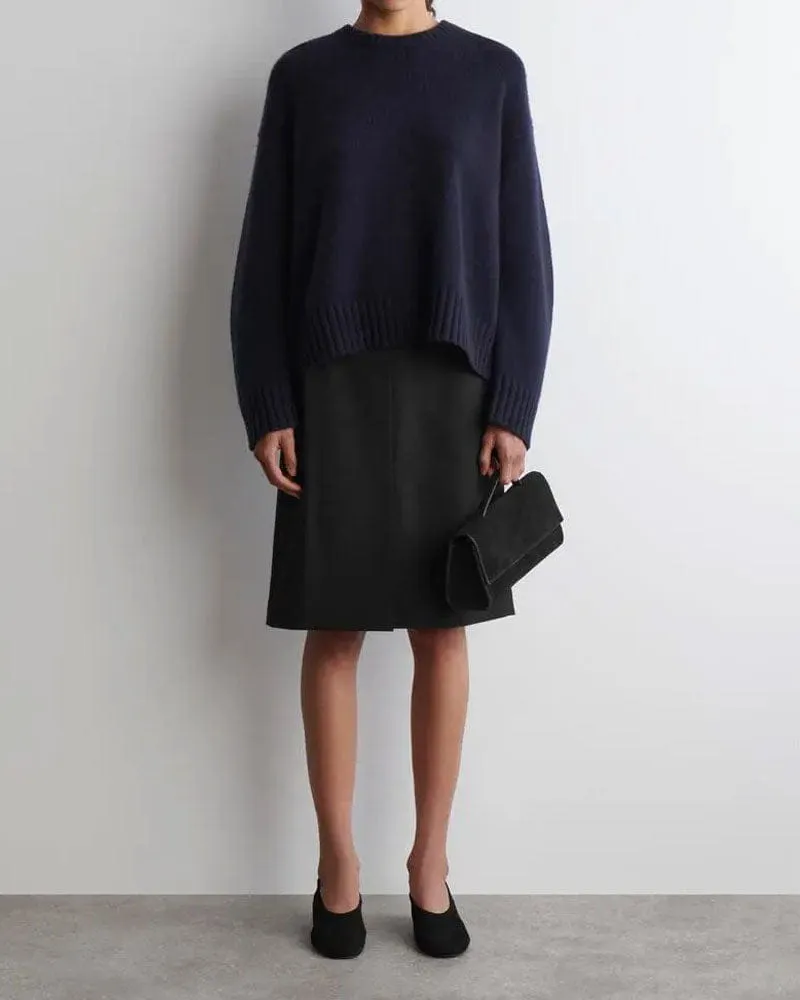 Good Cashmere Chunky Crew Neck Sweater sold by Larosa product image thumbnail 2